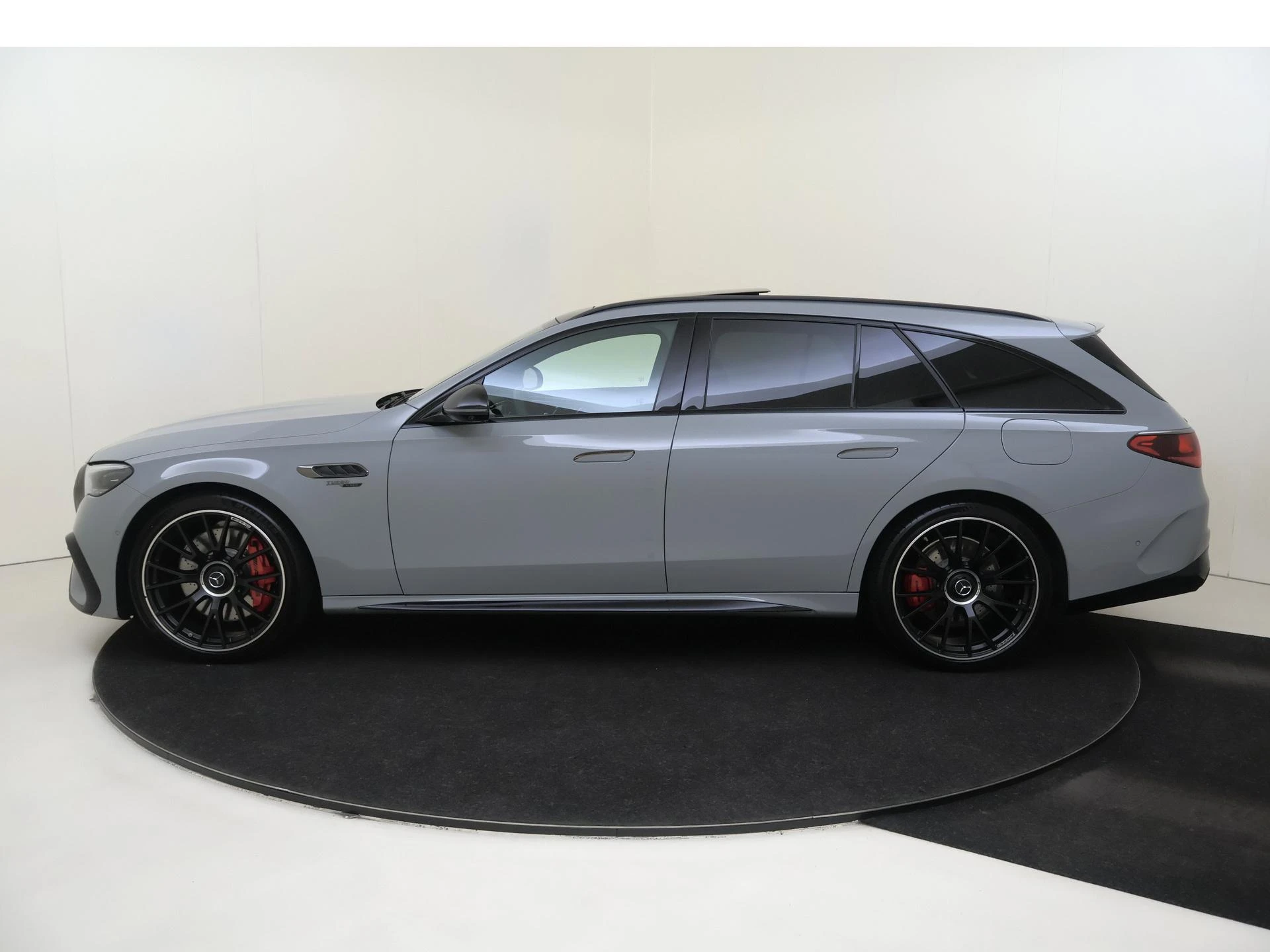 Mercedes-Benz E-Klasse Estate AMG 53 4MATIC+