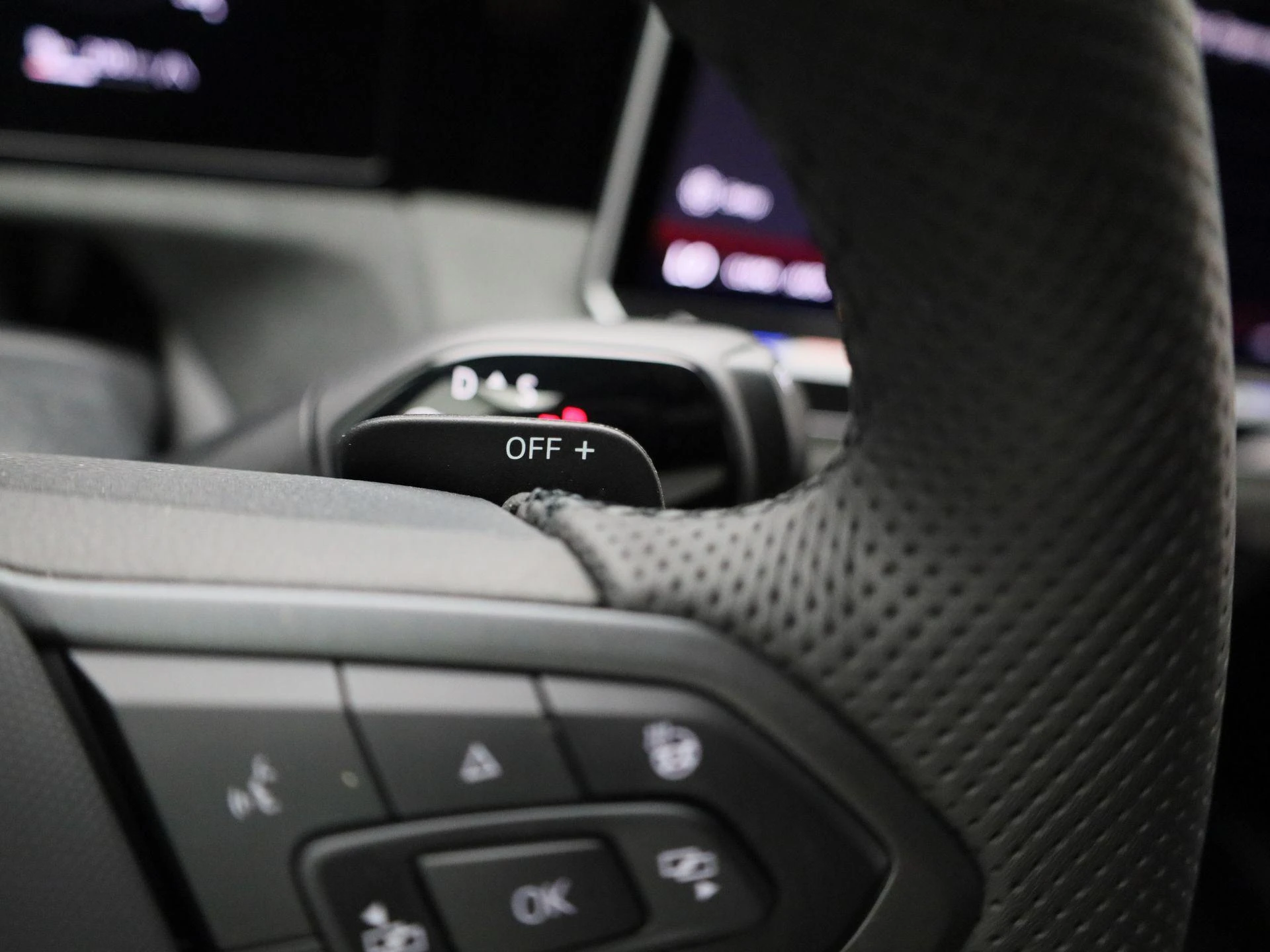 Volkswagen-Tiguan-image-22