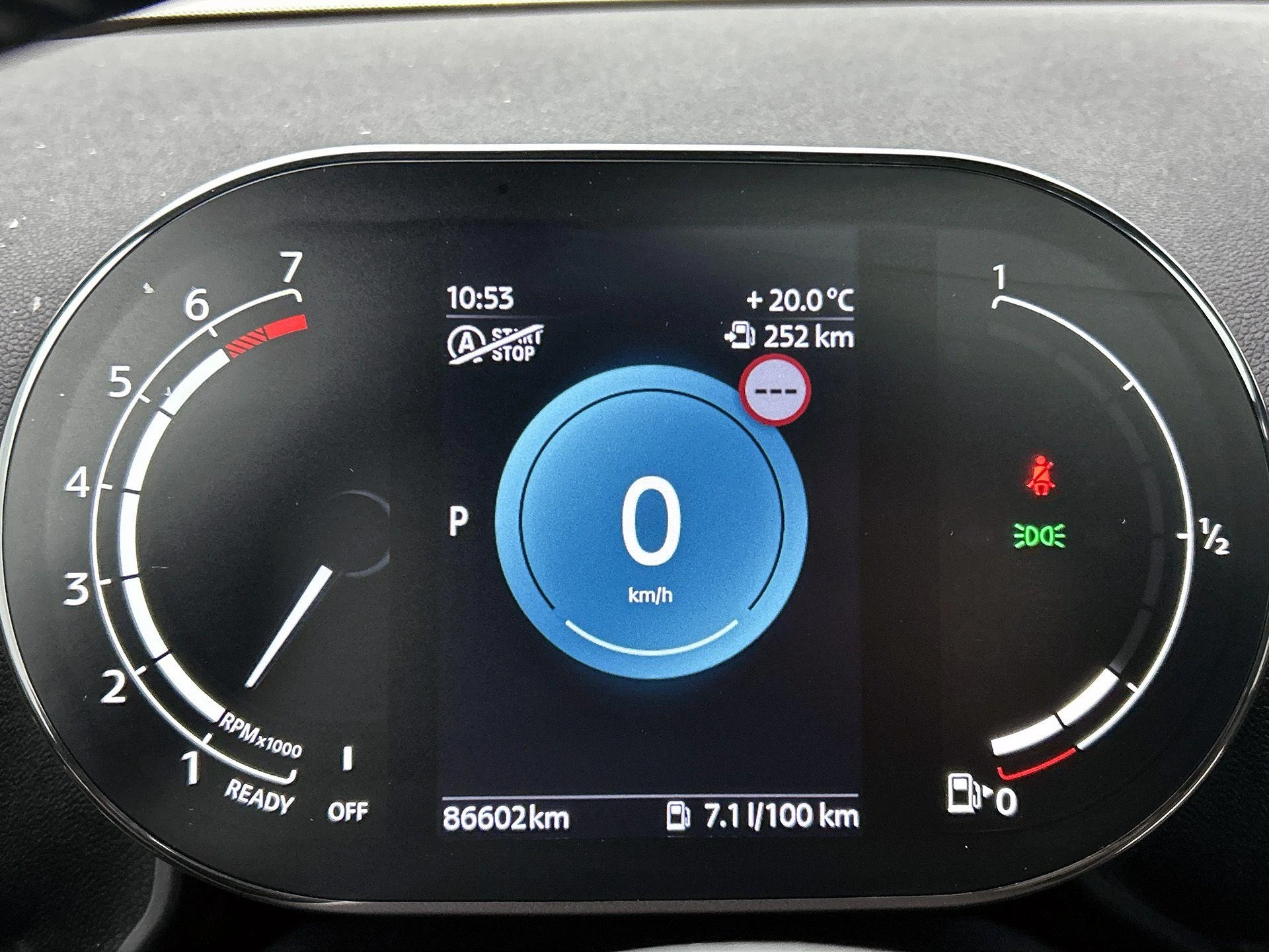 MINI-Countryman-image-18