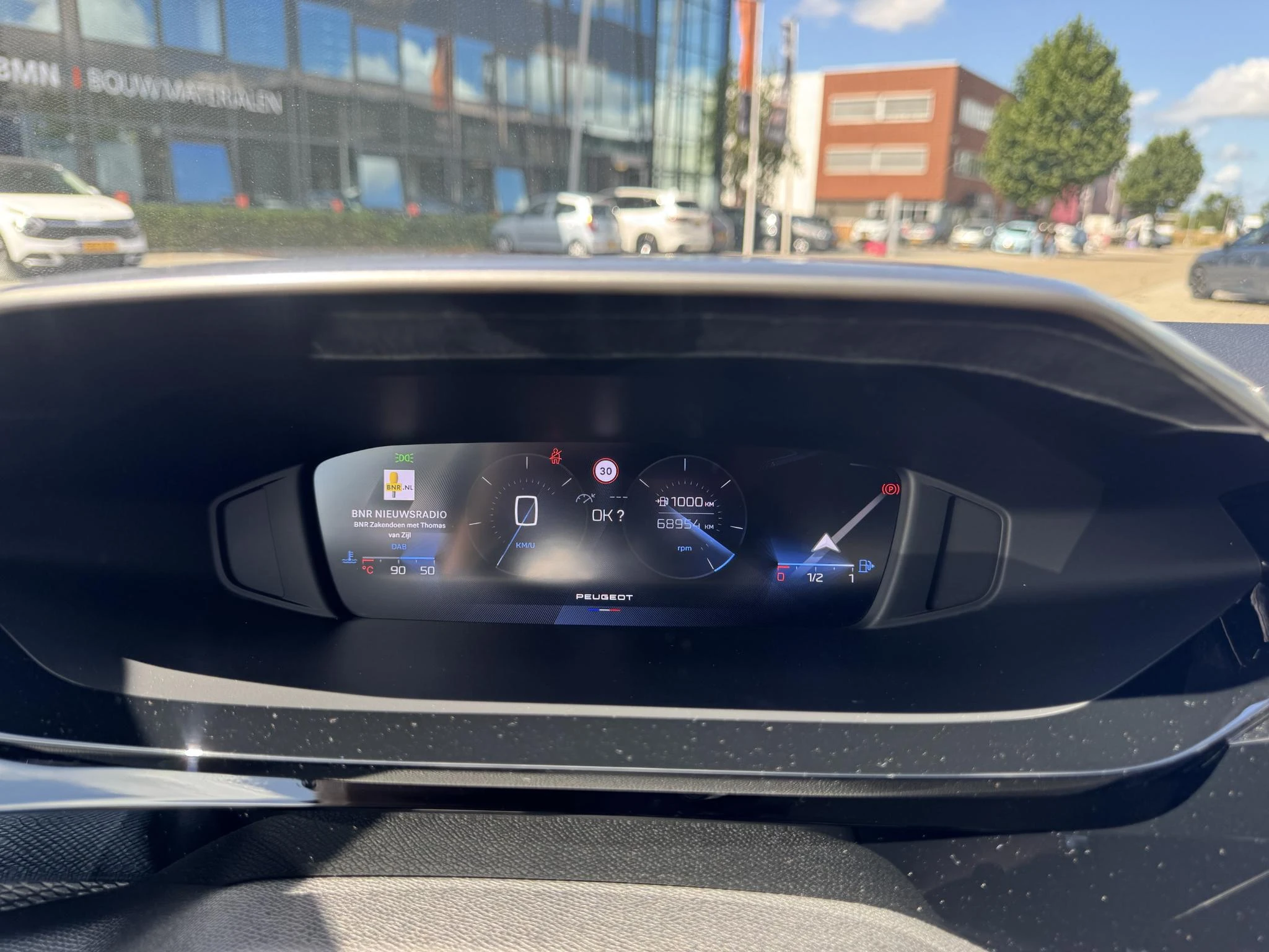 Peugeot-308-image-11