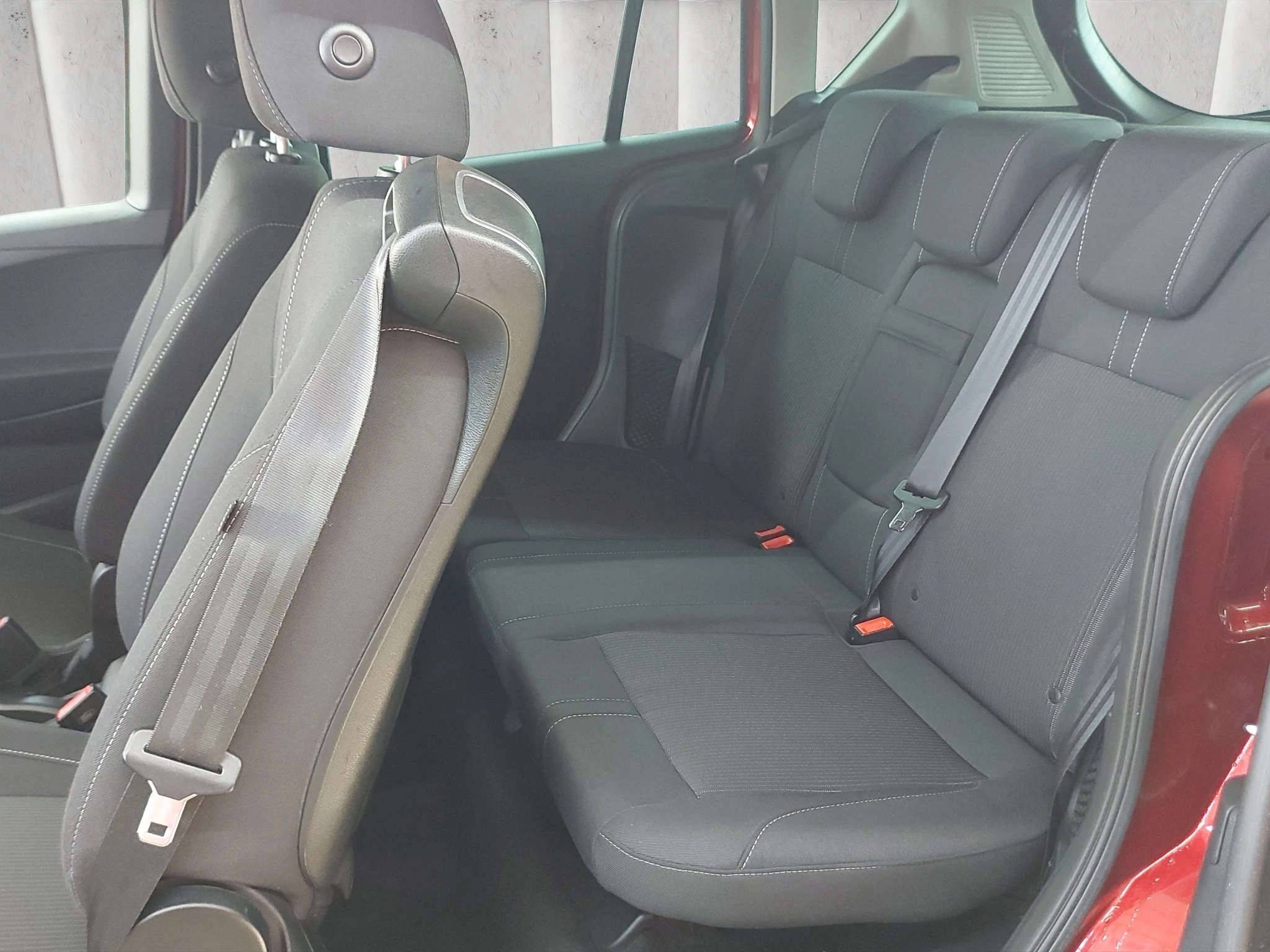 Ford-B-MAX-image-10