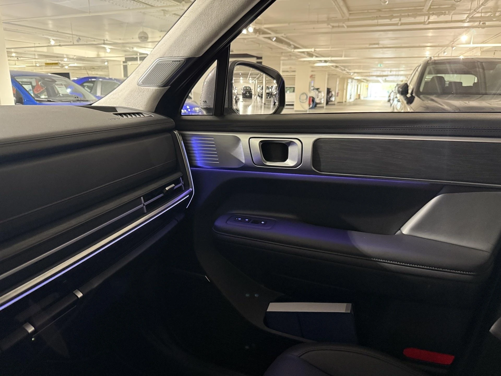 Hyundai-Santa Fe-image-7