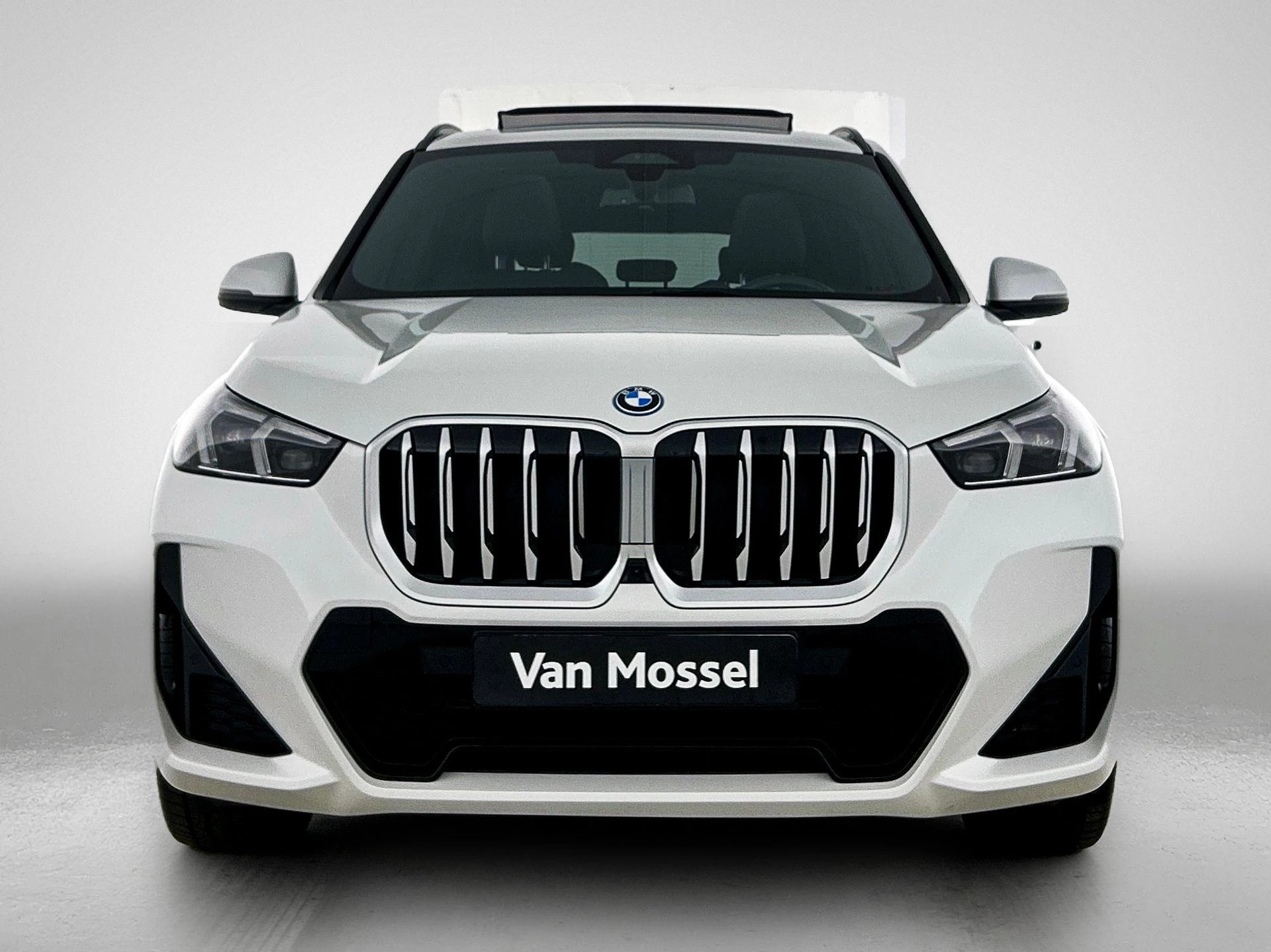 BMW-X1-image-4