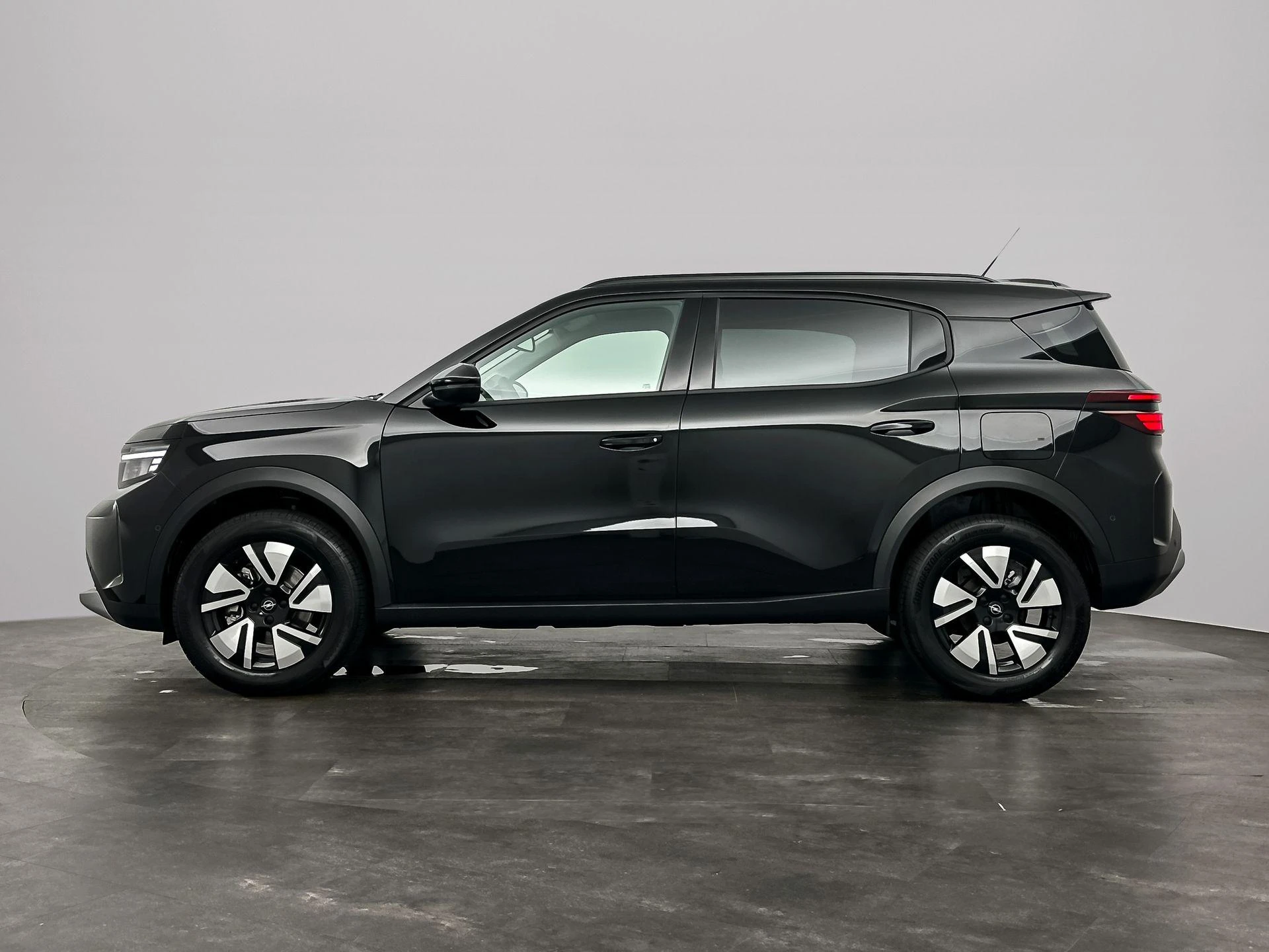 Opel-Frontera-image-7