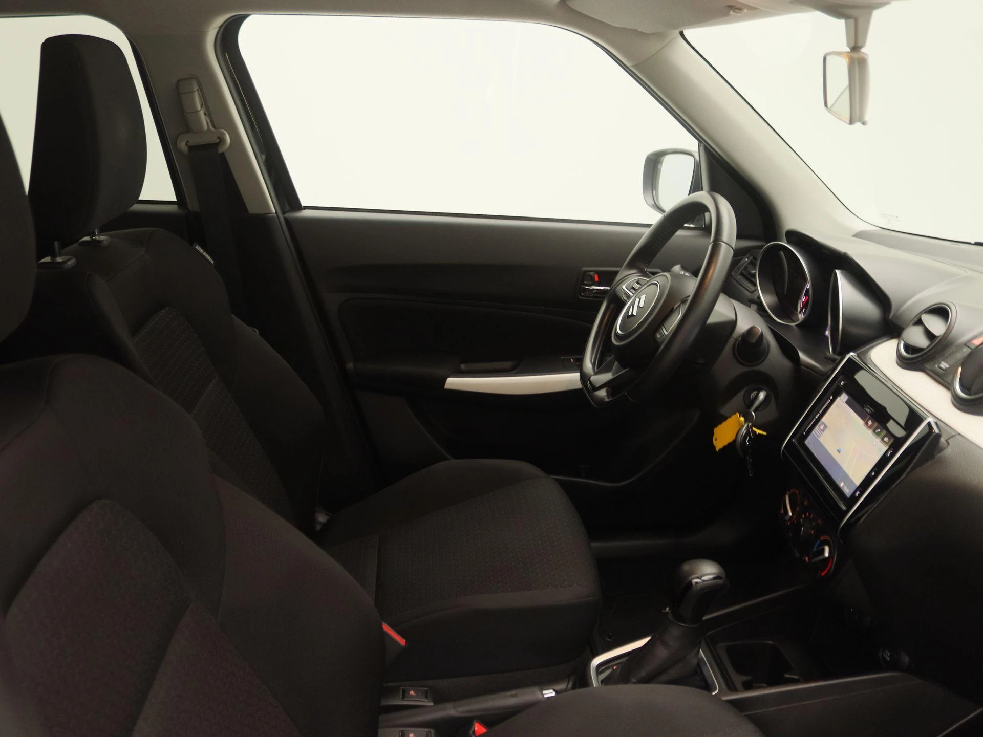Suzuki-Swift-image-21