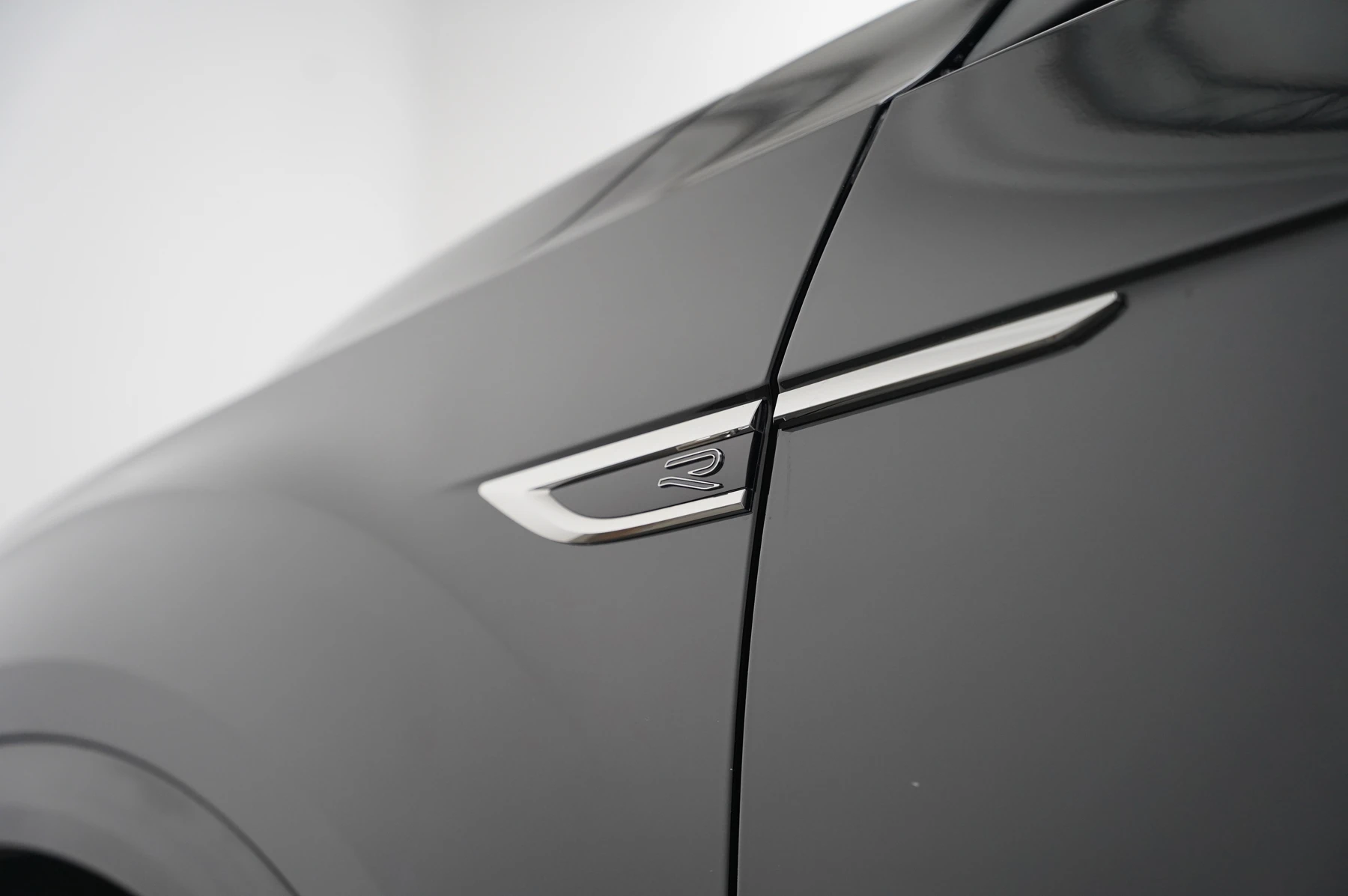 Volkswagen-T-Roc-image-37
