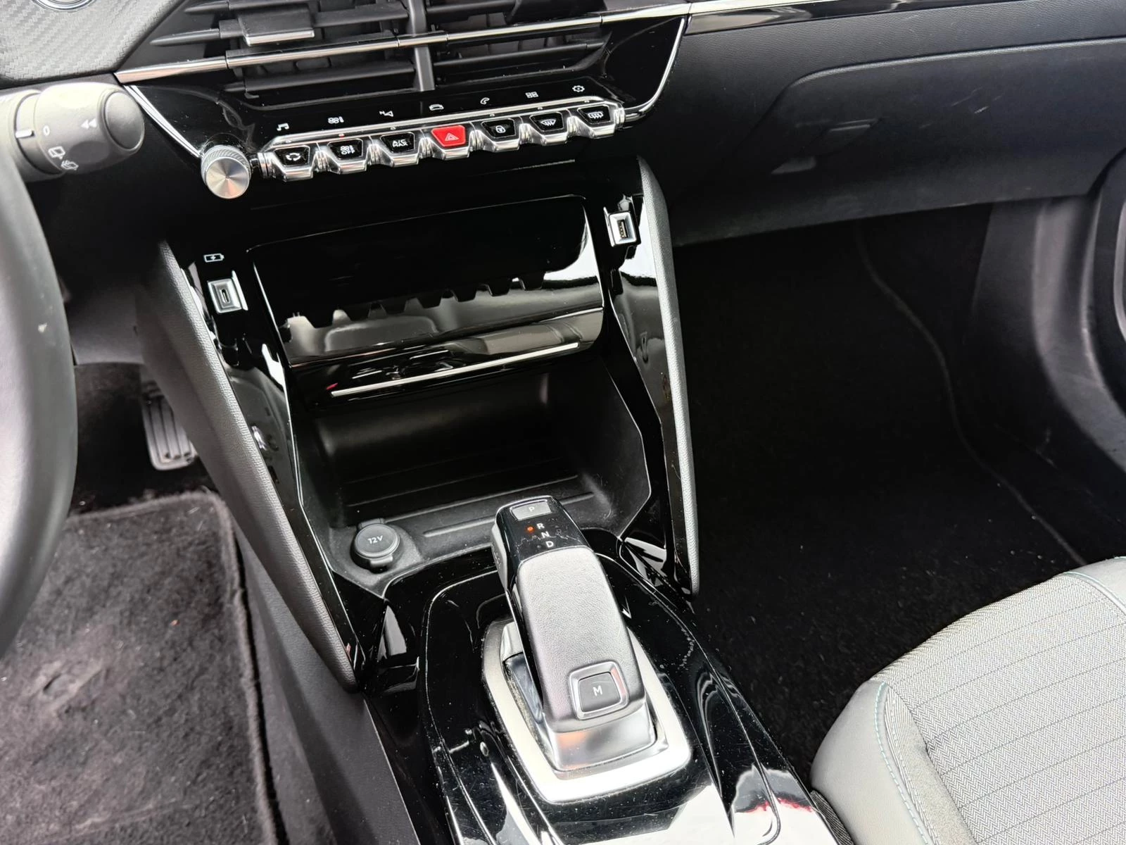 Peugeot 2008 1.5 BlueHDi Allure Pack