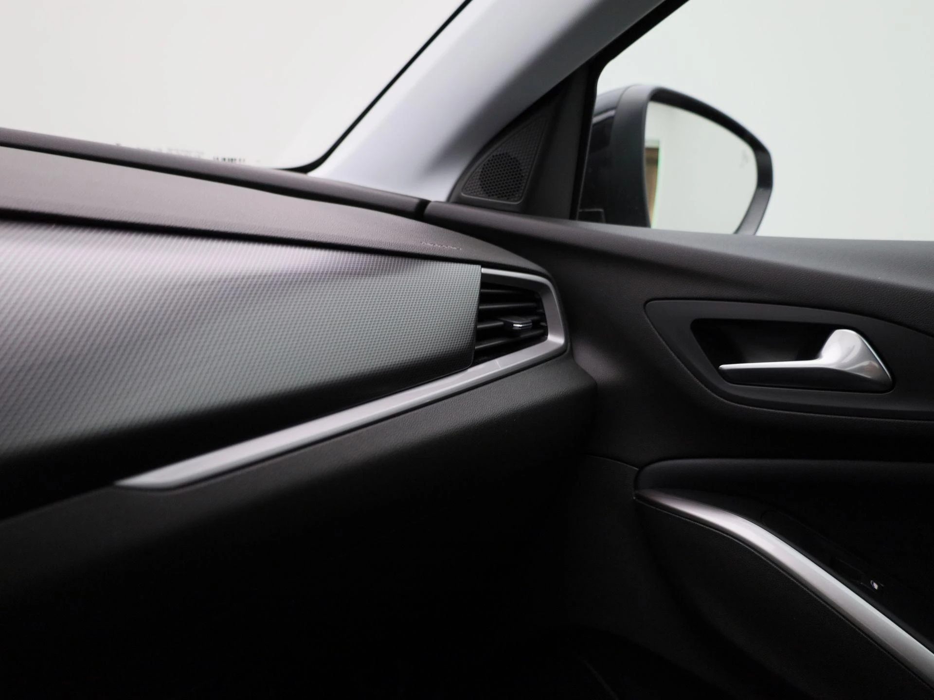 Opel-Grandland-image-27