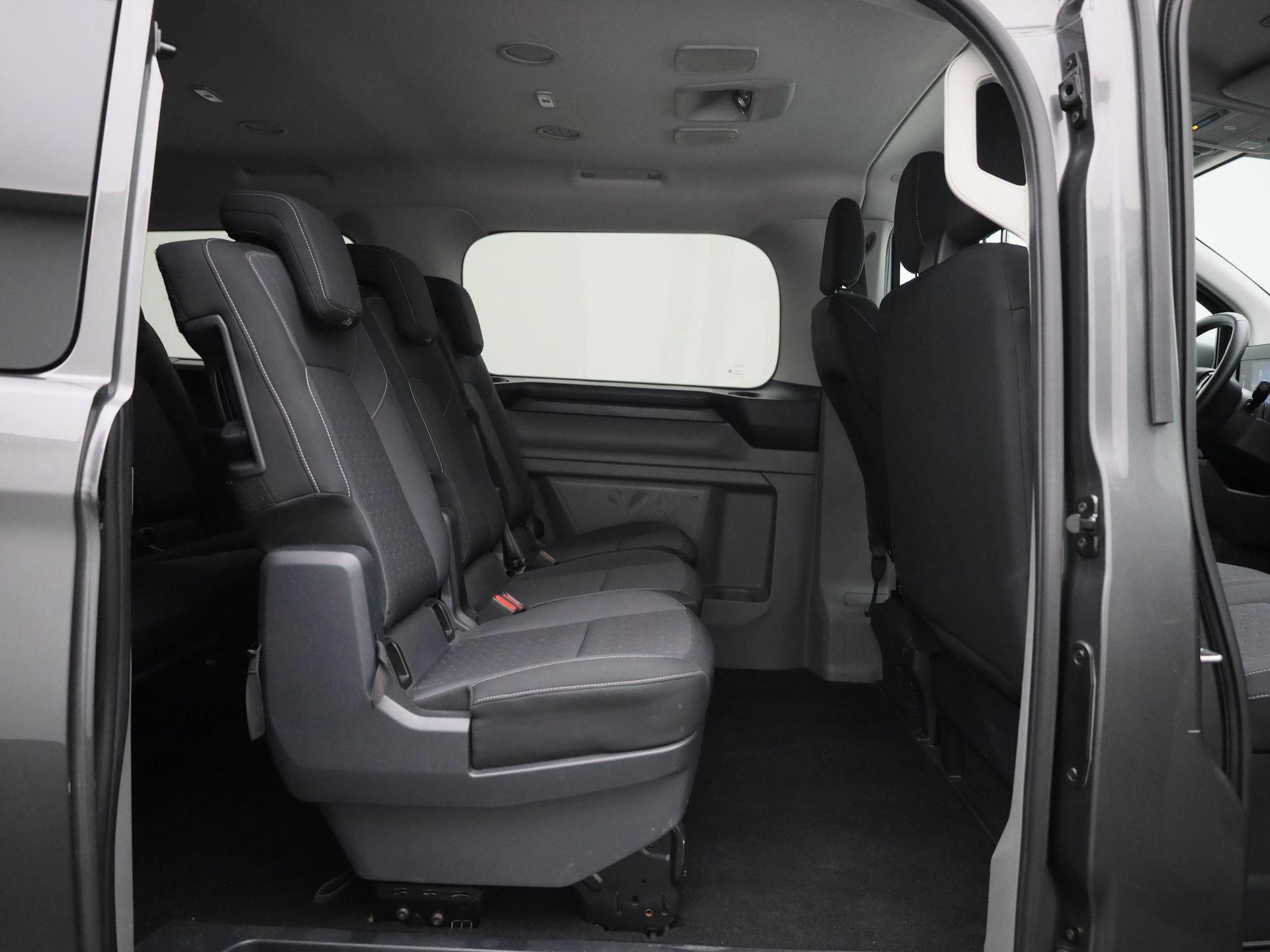 Ford Transit Custom 340 2.5 PHEV L2H1 Limited