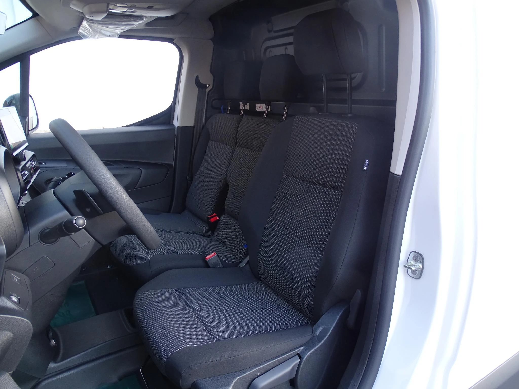 Opel-Combo-e-image-5