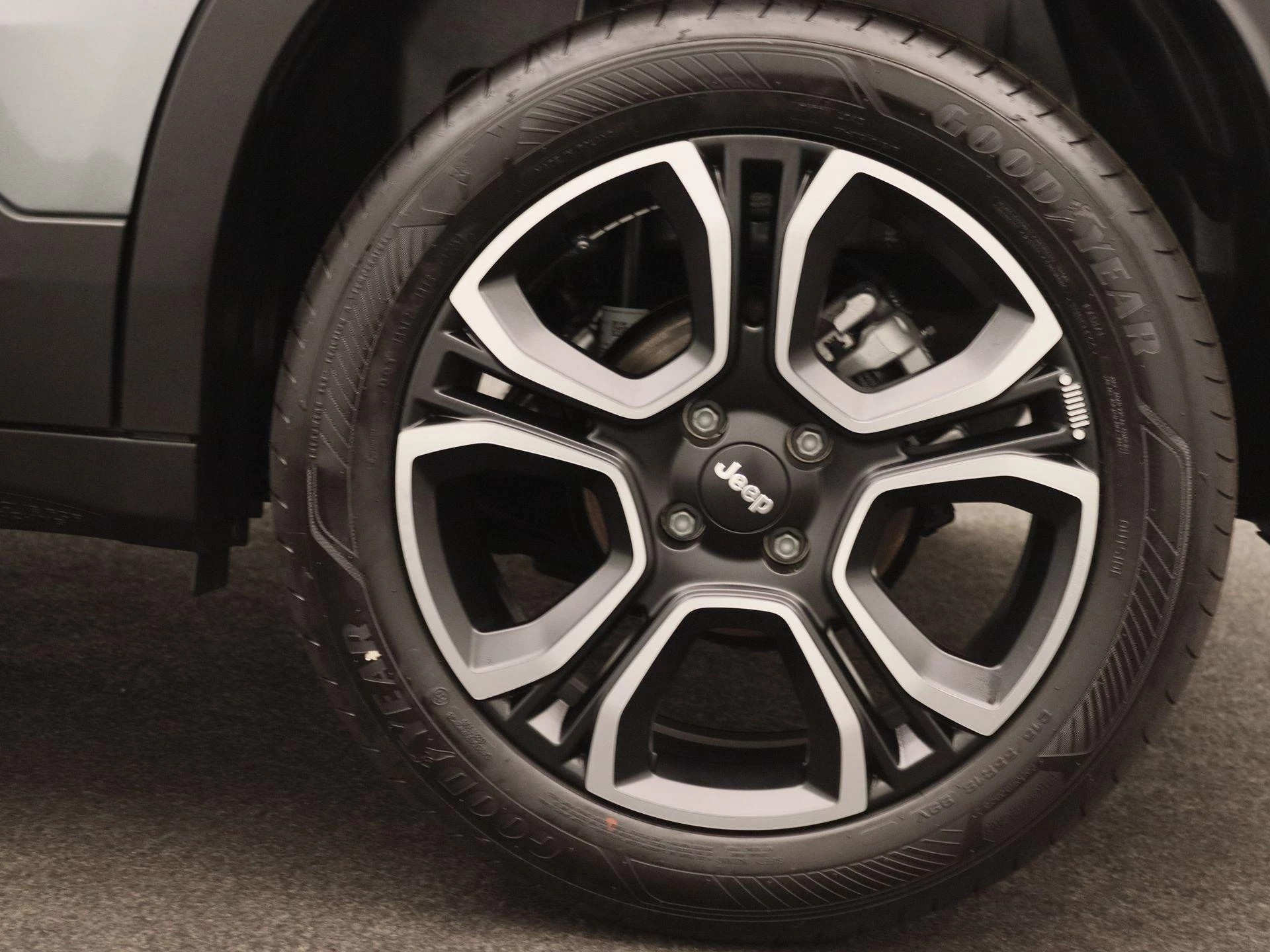 Jeep-Avenger-image-18