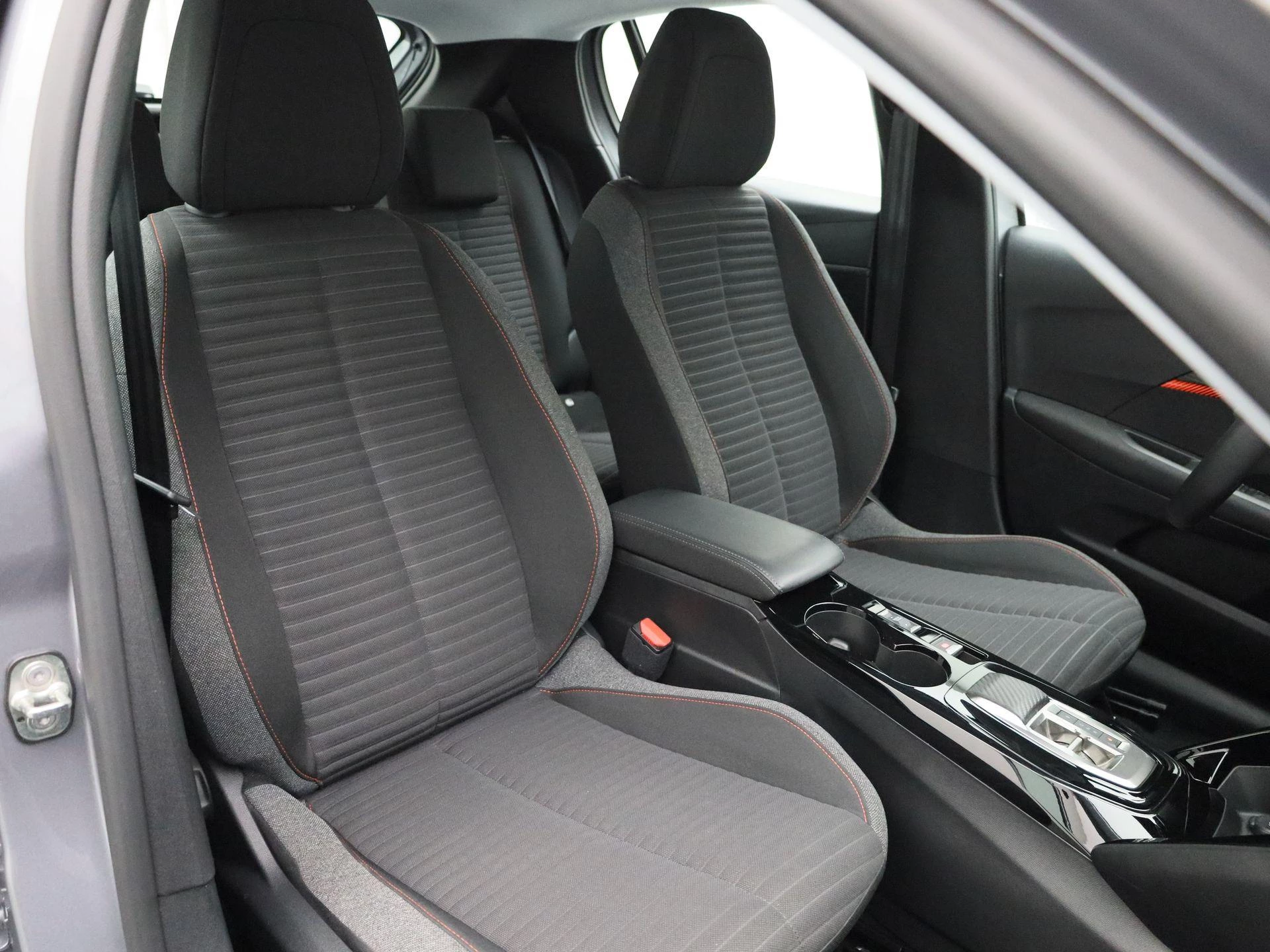 Peugeot e-208 EV Active 50 kWh
