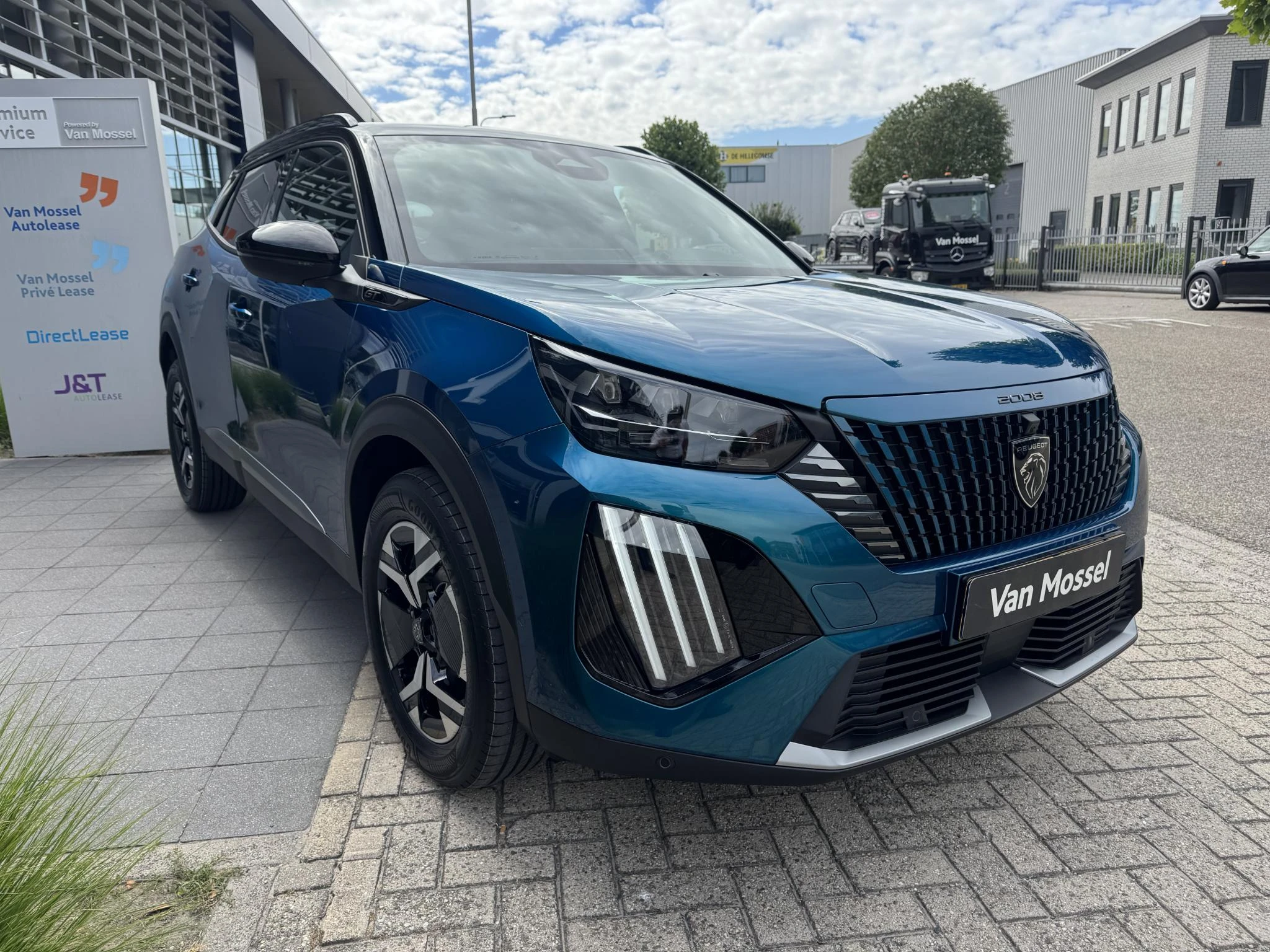 Peugeot-2008-image-5