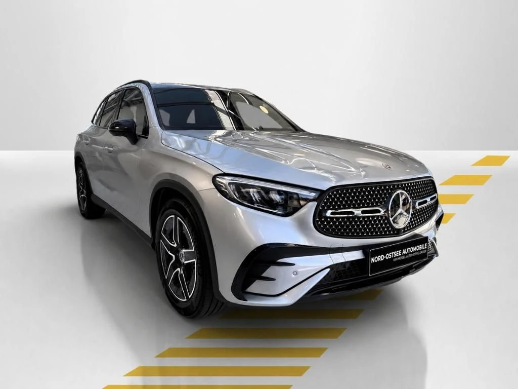 Mercedes-Benz-GLC 300 d-image-16