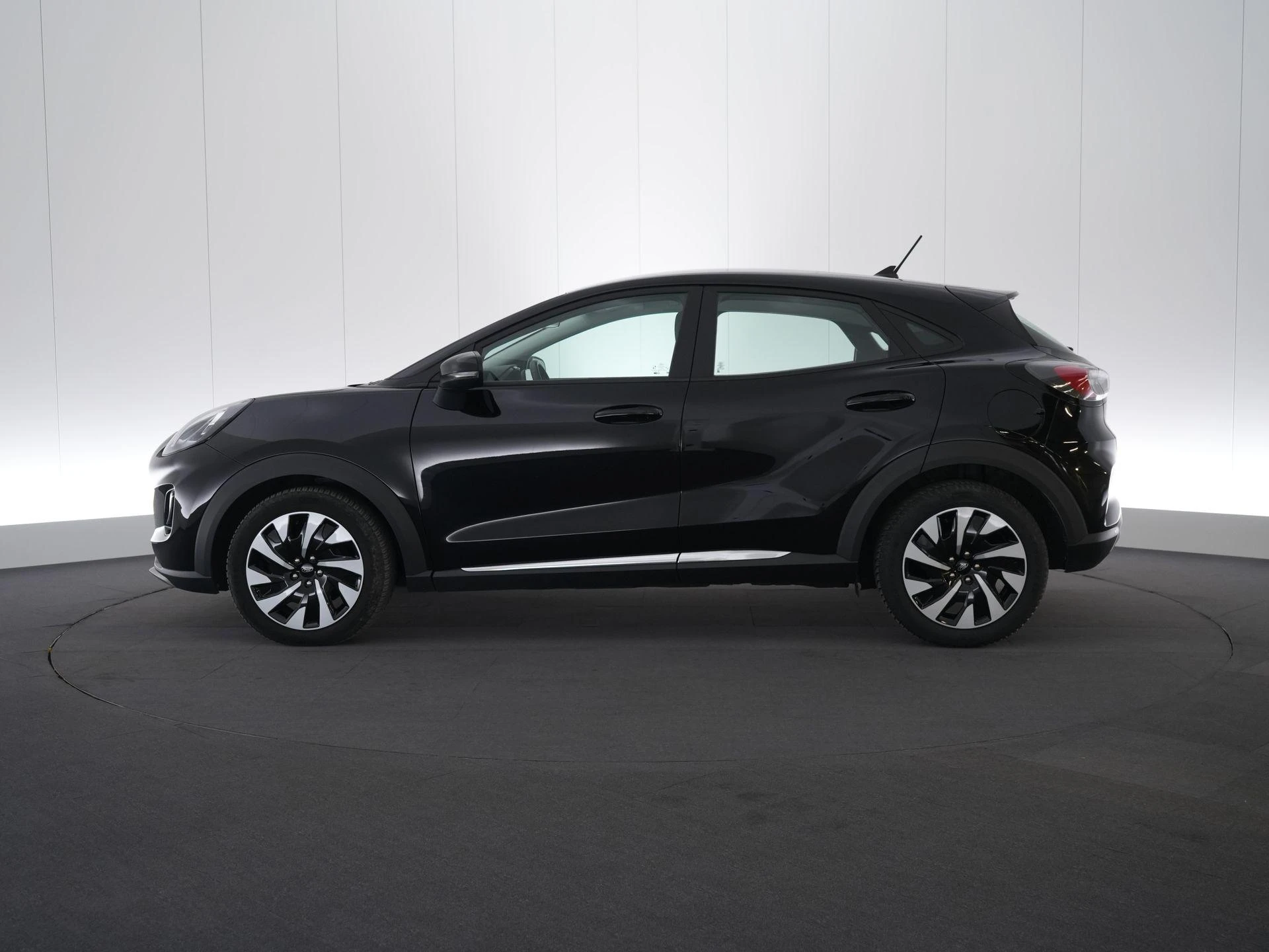 Ford Puma 1.0i Ecoboost MHEV 92kW Aut. Titanium