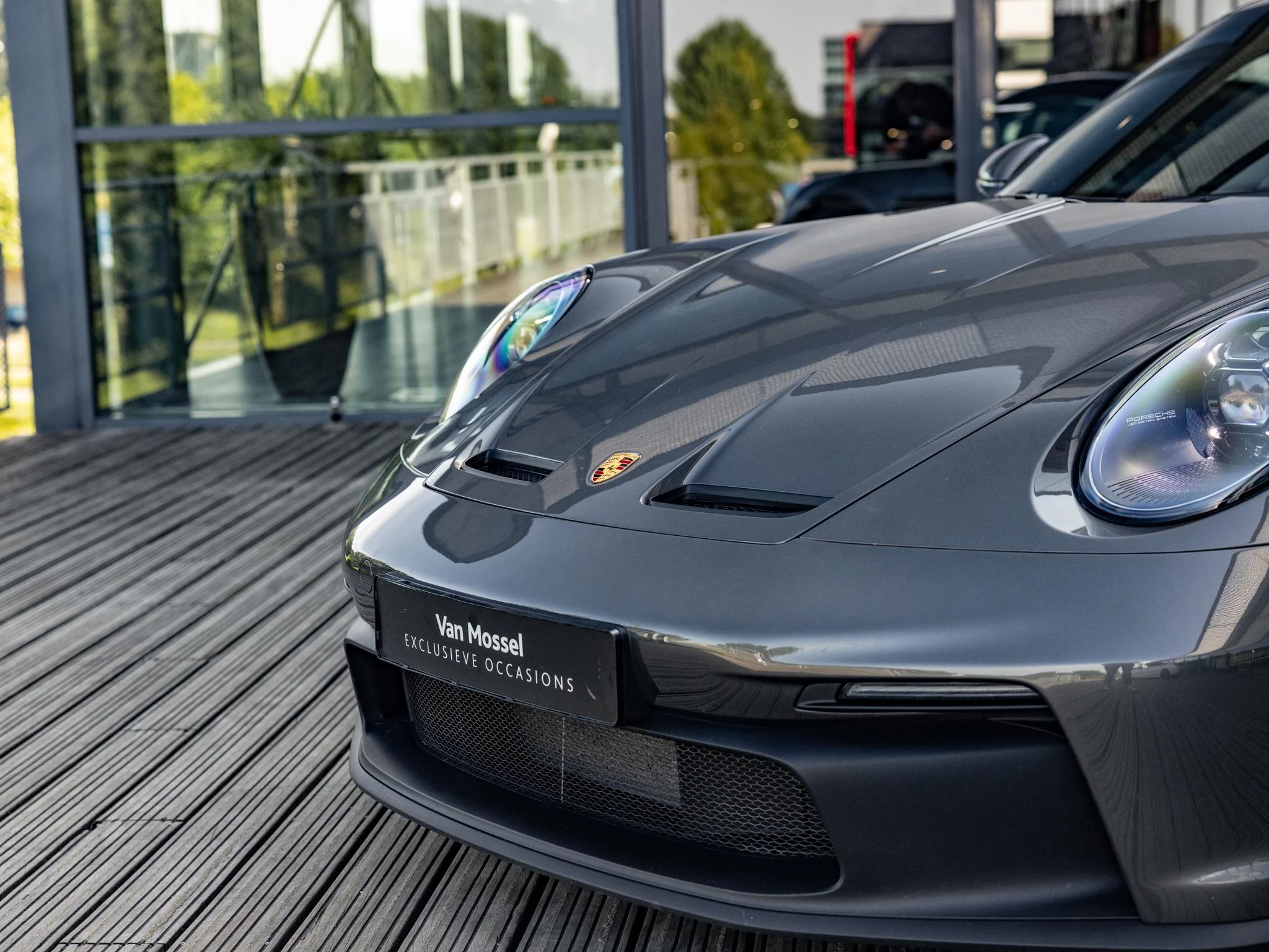 Porsche-911-image-9