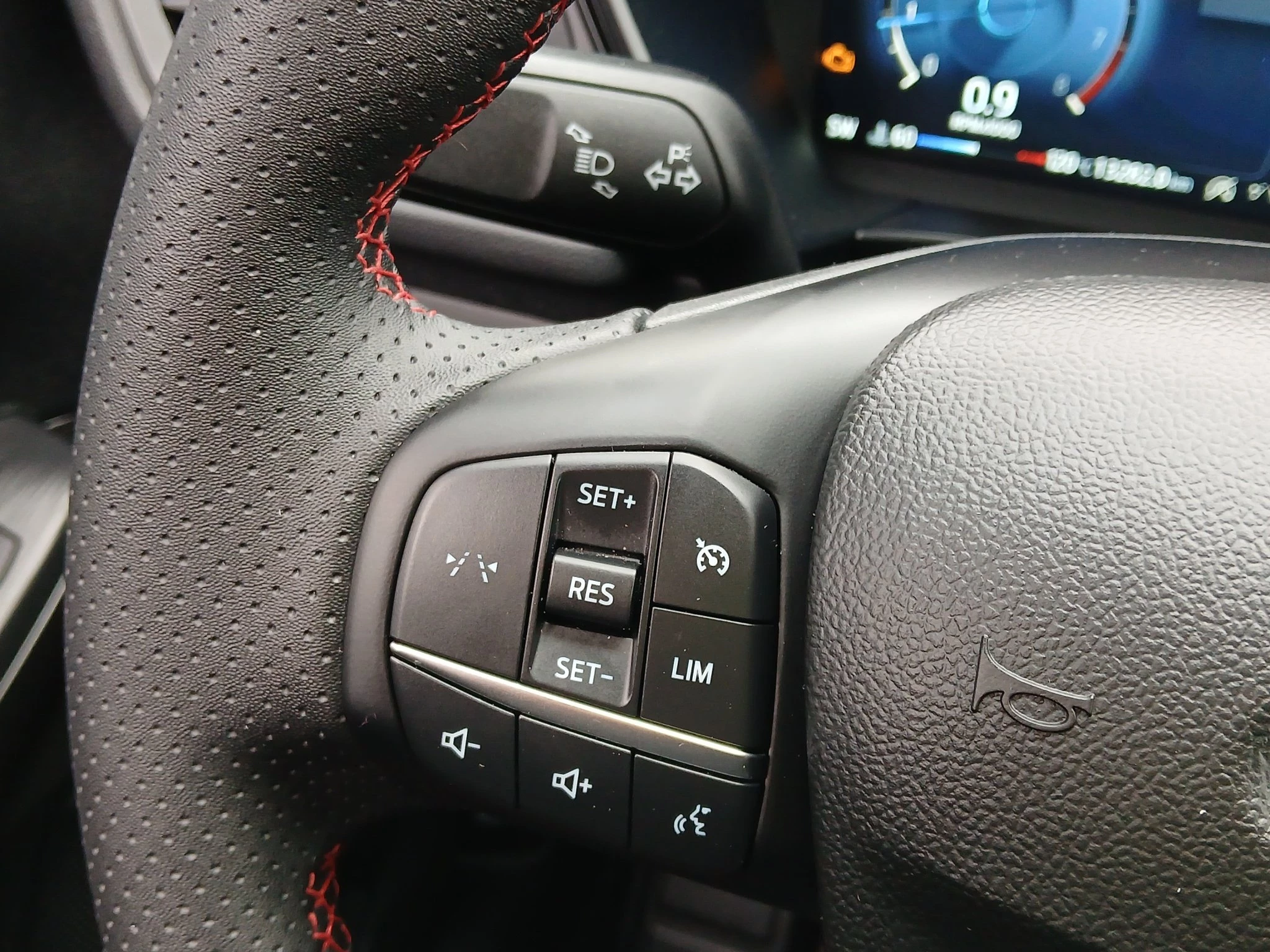 Ford Kuga ST-Line Aut.*KAM*LED-MATRIX*NAVI*GRA*WINTER-PKT.