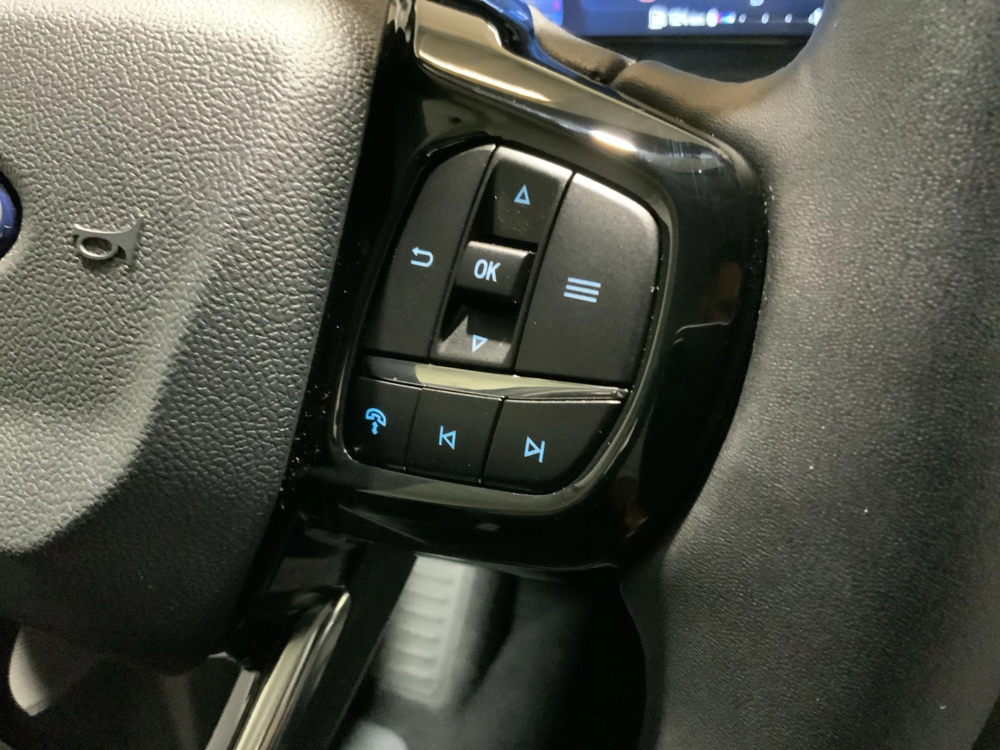 Ford-Transit Custom-image-18