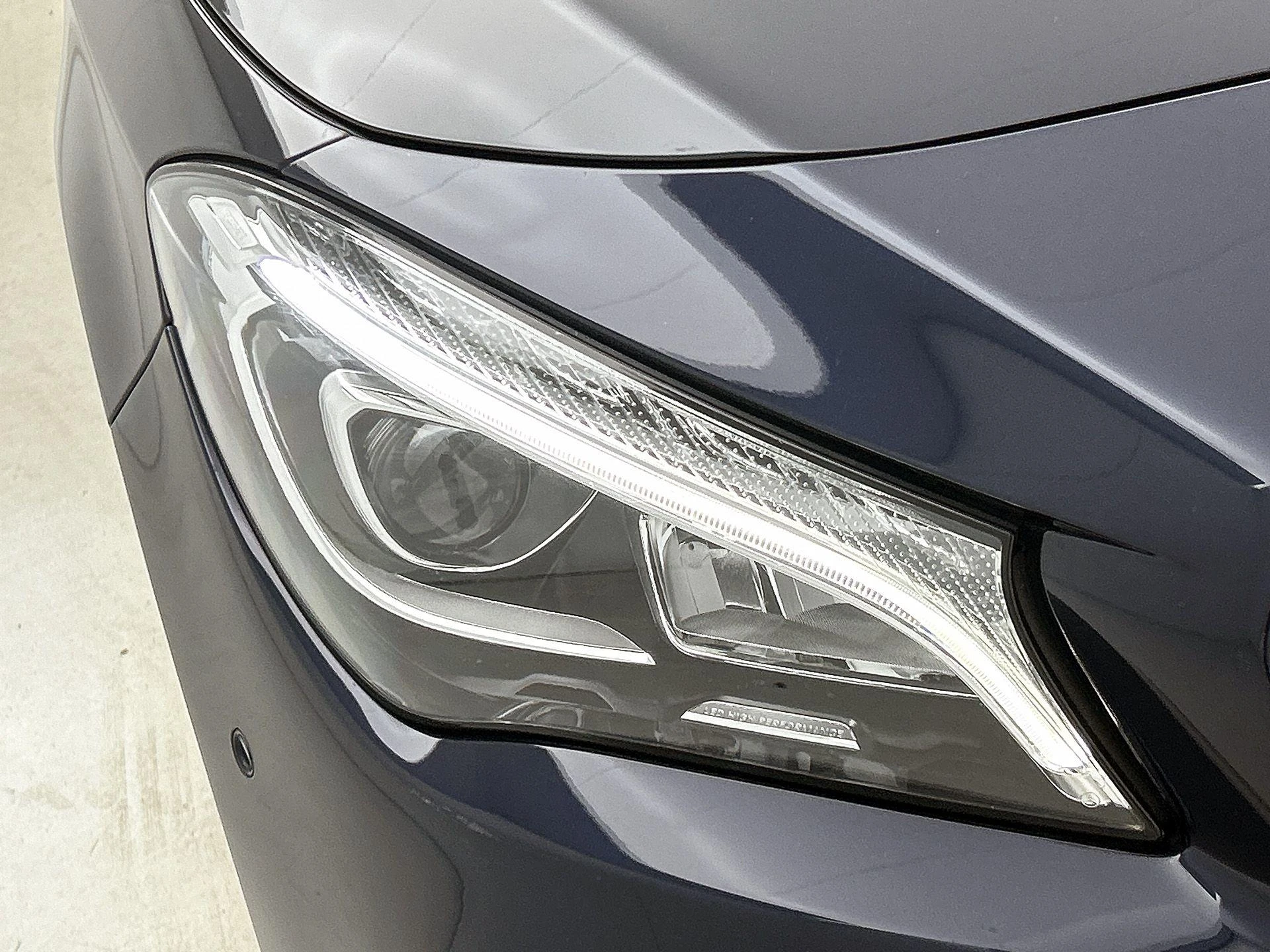 Mercedes-Benz-CLA-image-21