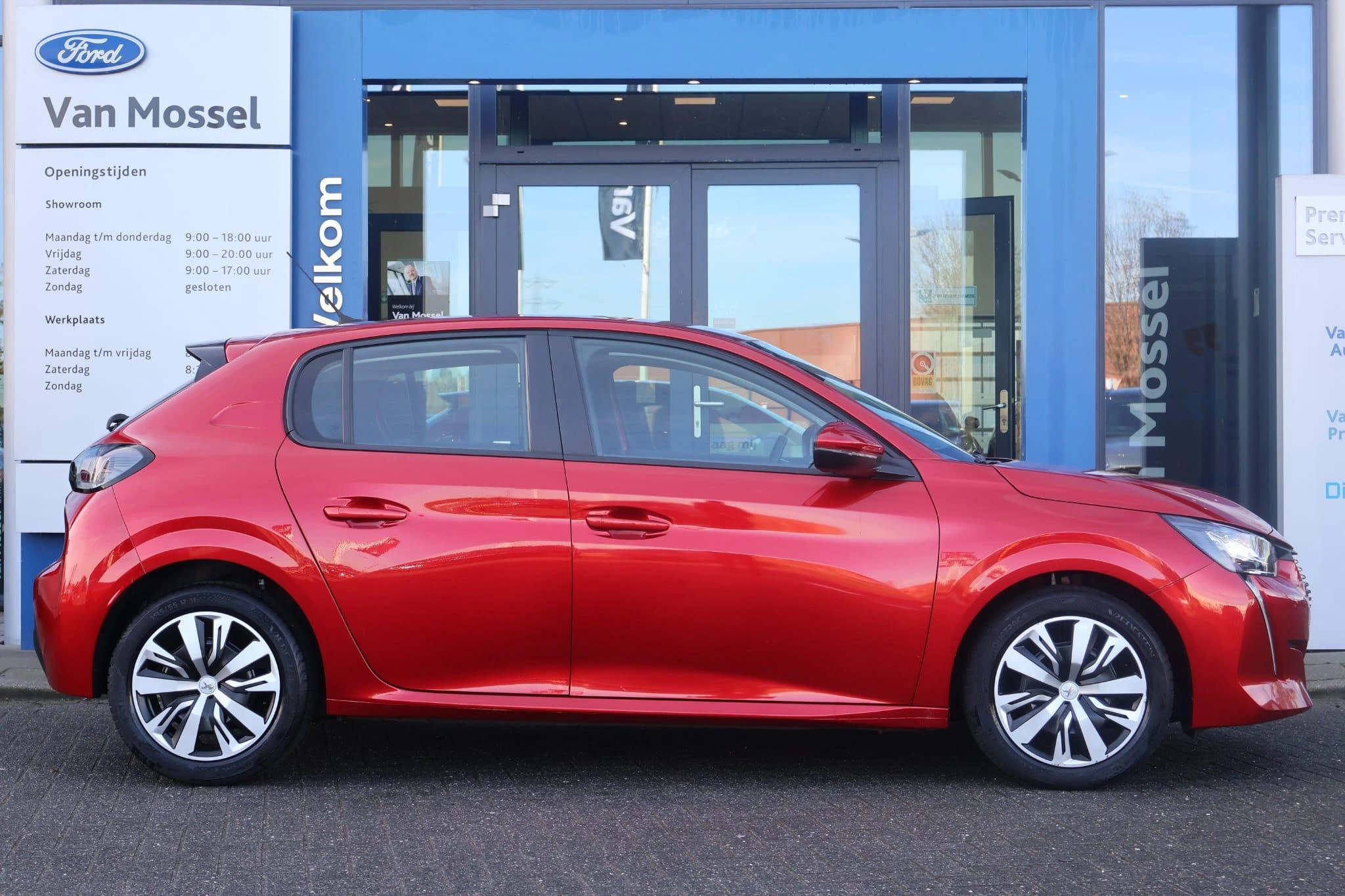 Peugeot-208-image-3