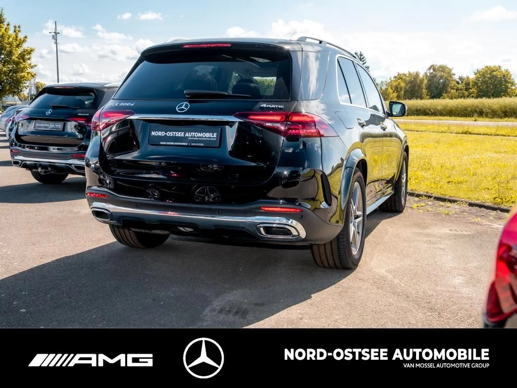 Mercedes-Benz GLE 300 d 4M AMG PREM. PANO AHK 360° HUD 20'' AMG
