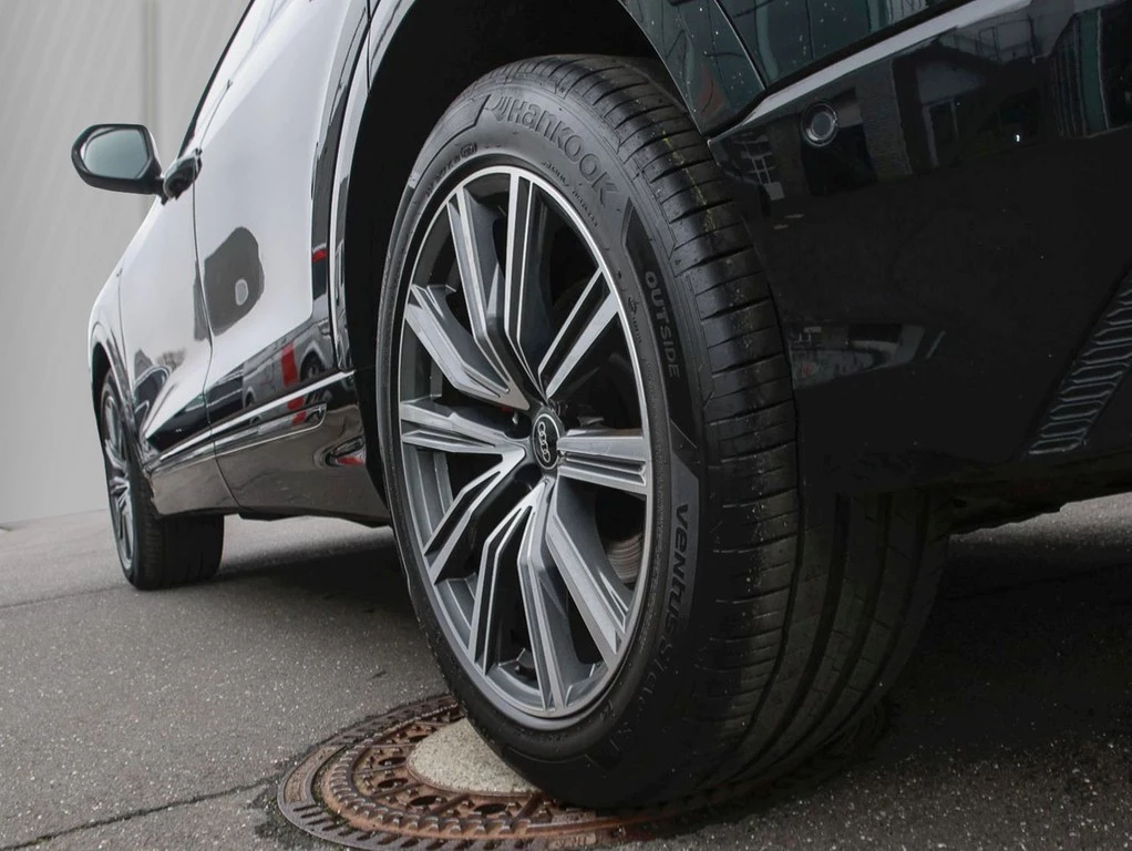 Audi Q8 50 TDI S line Matrix Panorama Headup Virtual+
