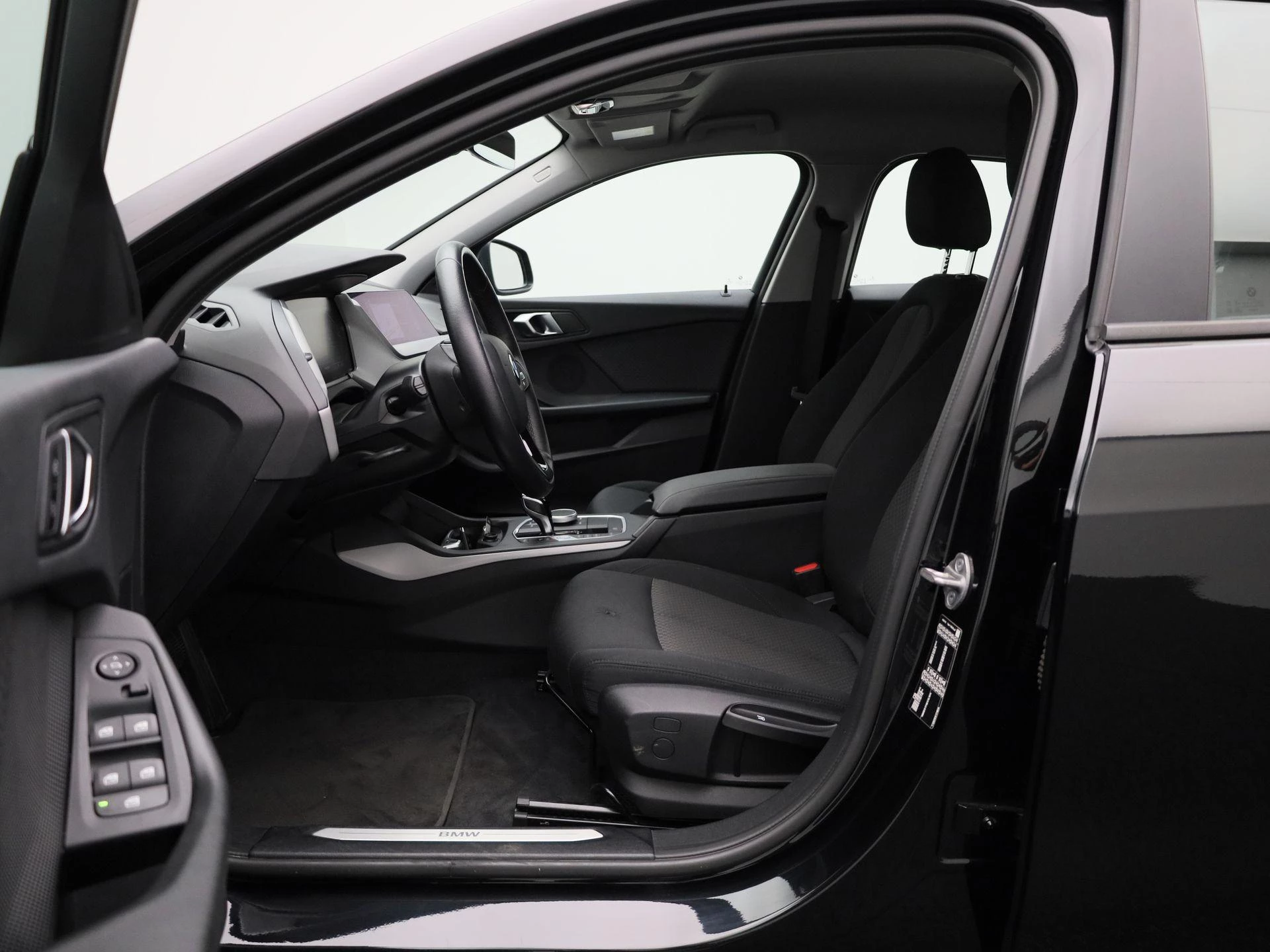 BMW Série 1 Hatch 116iA (80 kW)