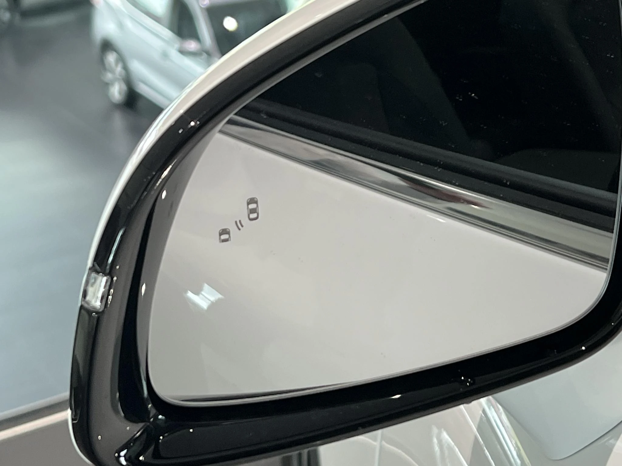 MG-S6 EV-image-12