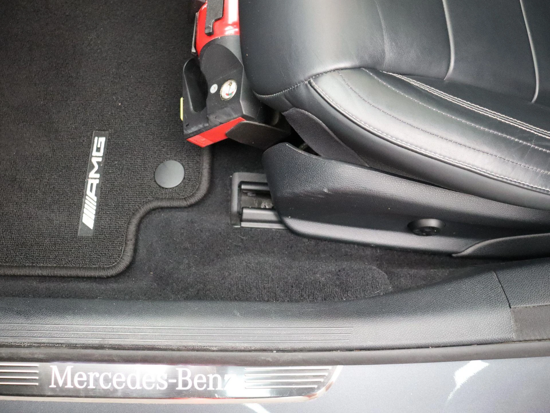 Mercedes-Benz-Classe E-image-31