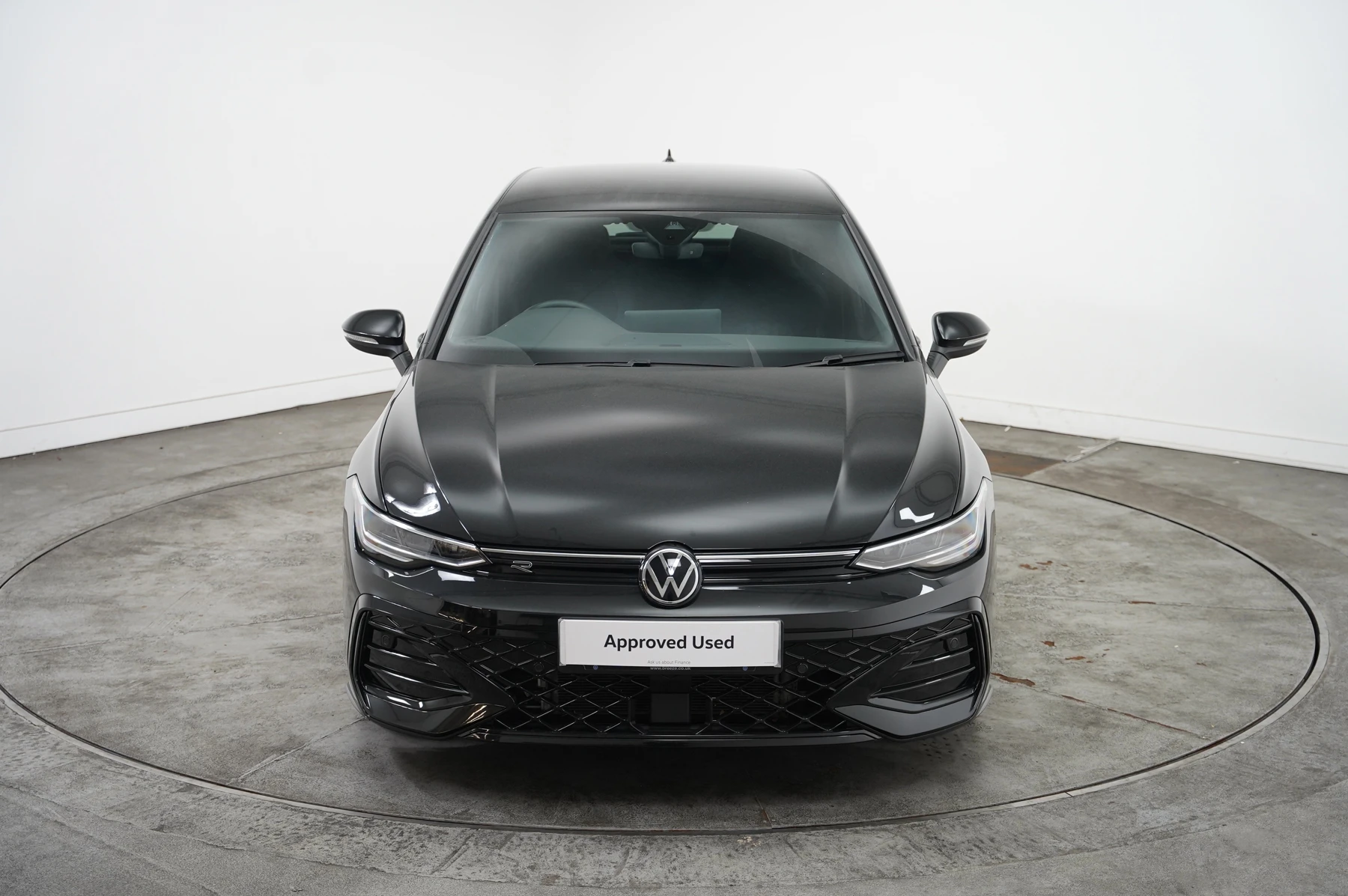 Volkswagen-Golf-image-6