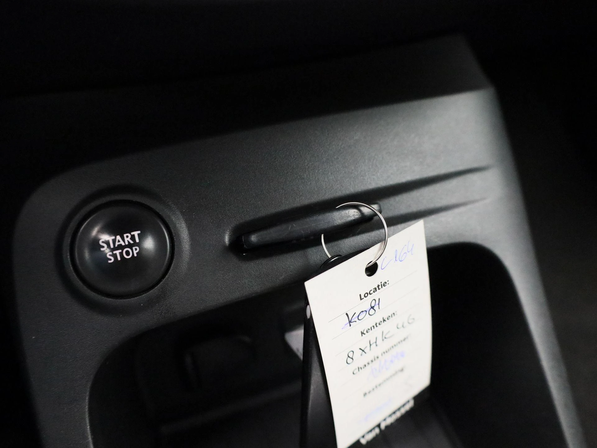 Renault-Captur-image-19
