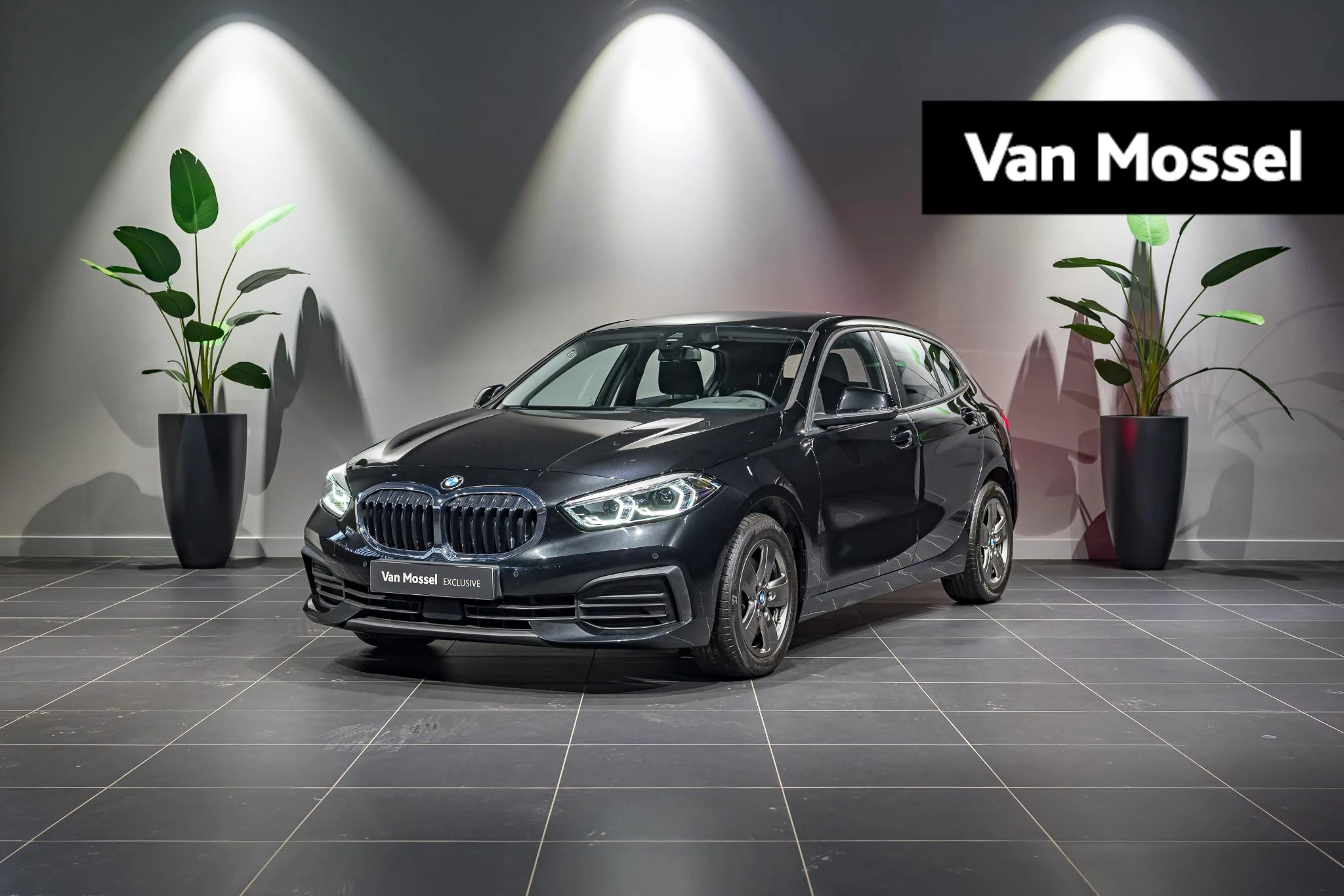 BMW-1 Reeks-image-0