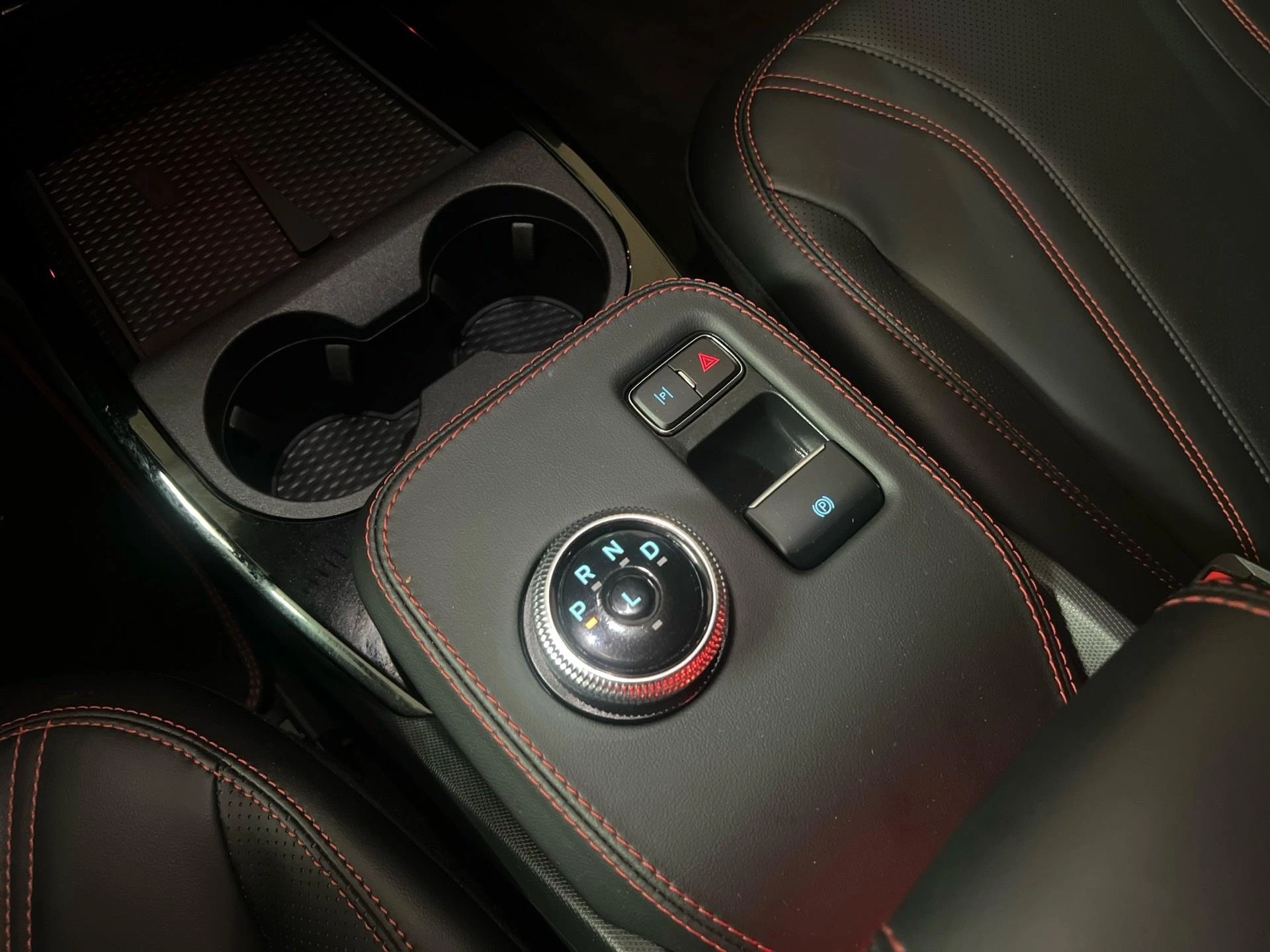 Ford-Mustang Mach-E-image-9