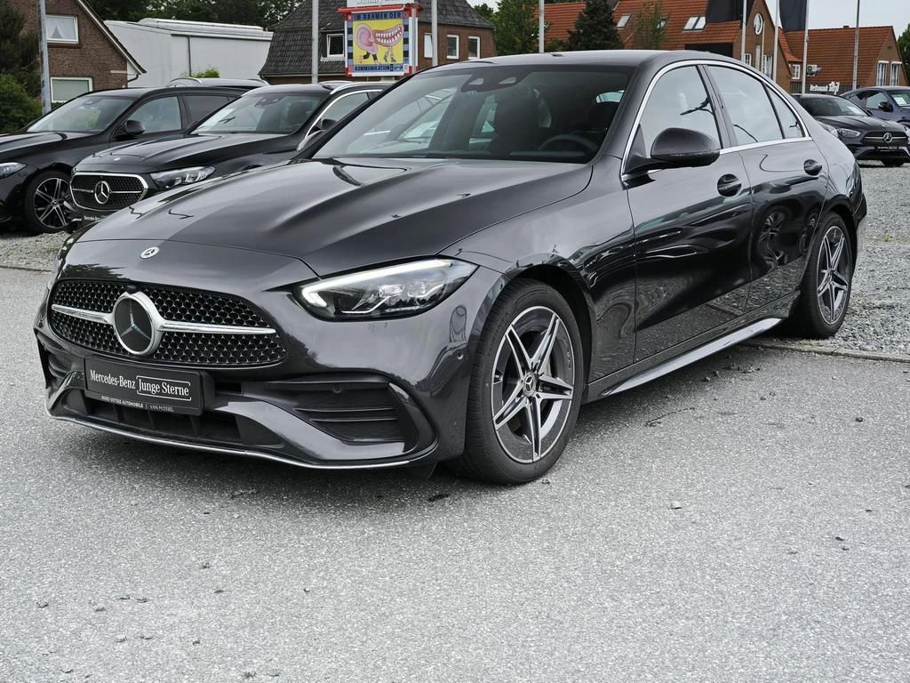 Mercedes-Benz-C-Klasse 300-image-7