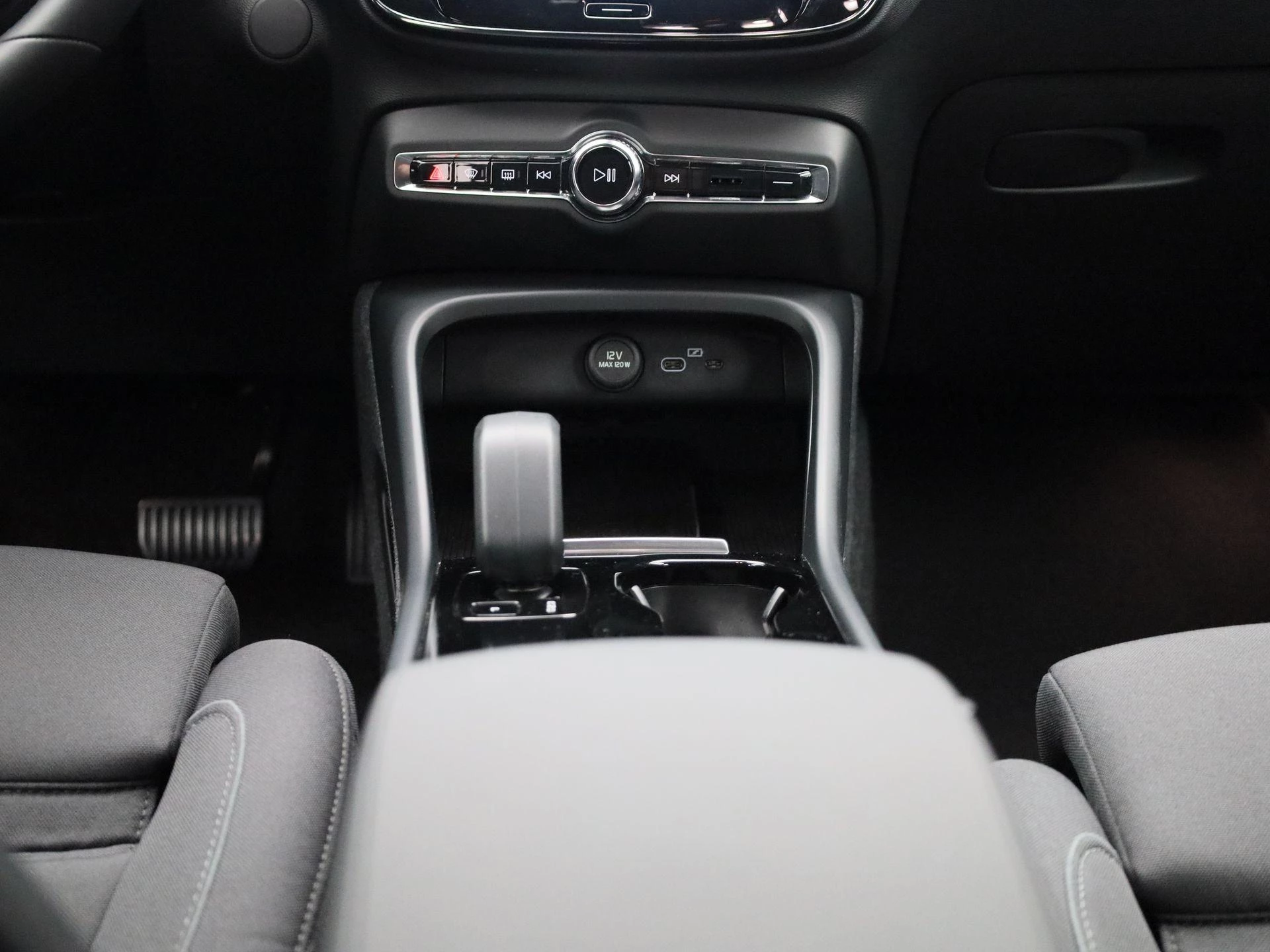 Volvo XC40 Recharge Core