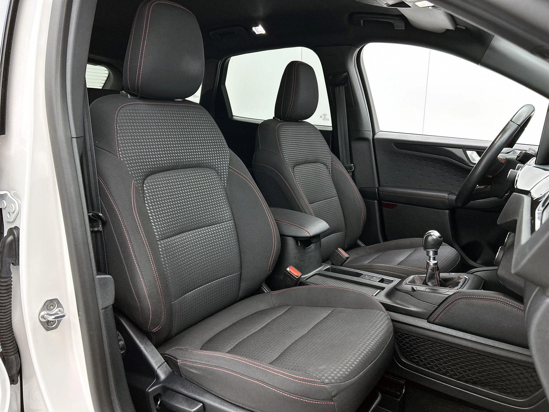 Ford-Kuga-image-37