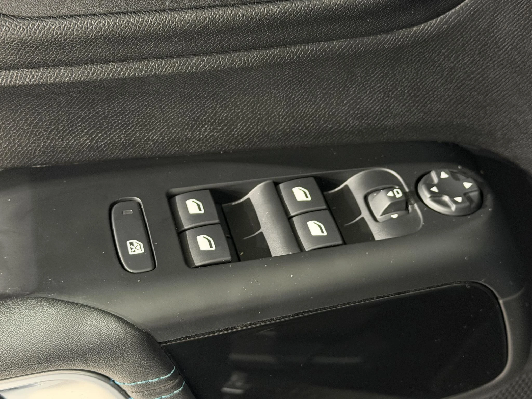 Citroën-C5 Aircross-image-28
