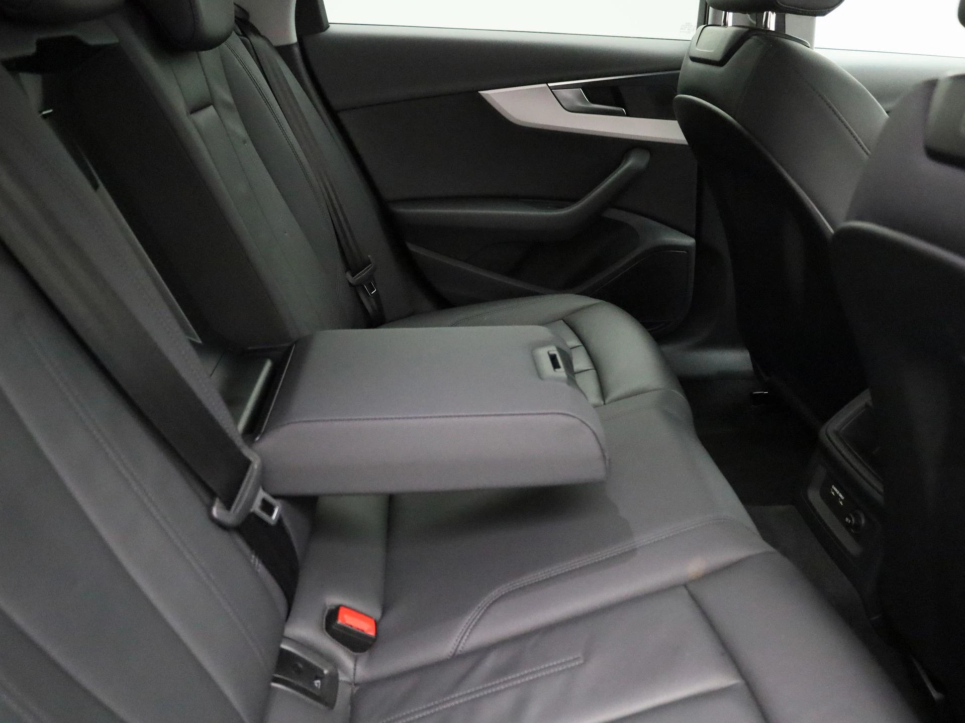 Audi-A4-image-41