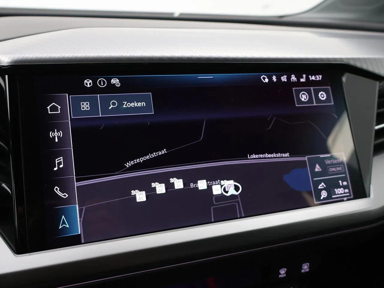 Audi-Q4 e-tron-image-13