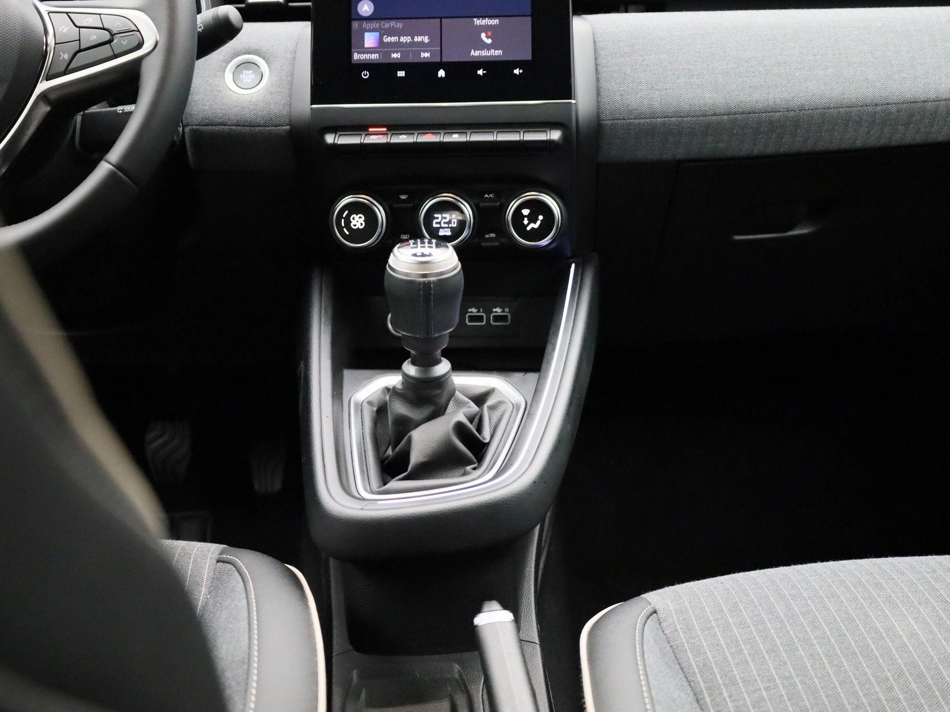 Renault-Clio-image-9