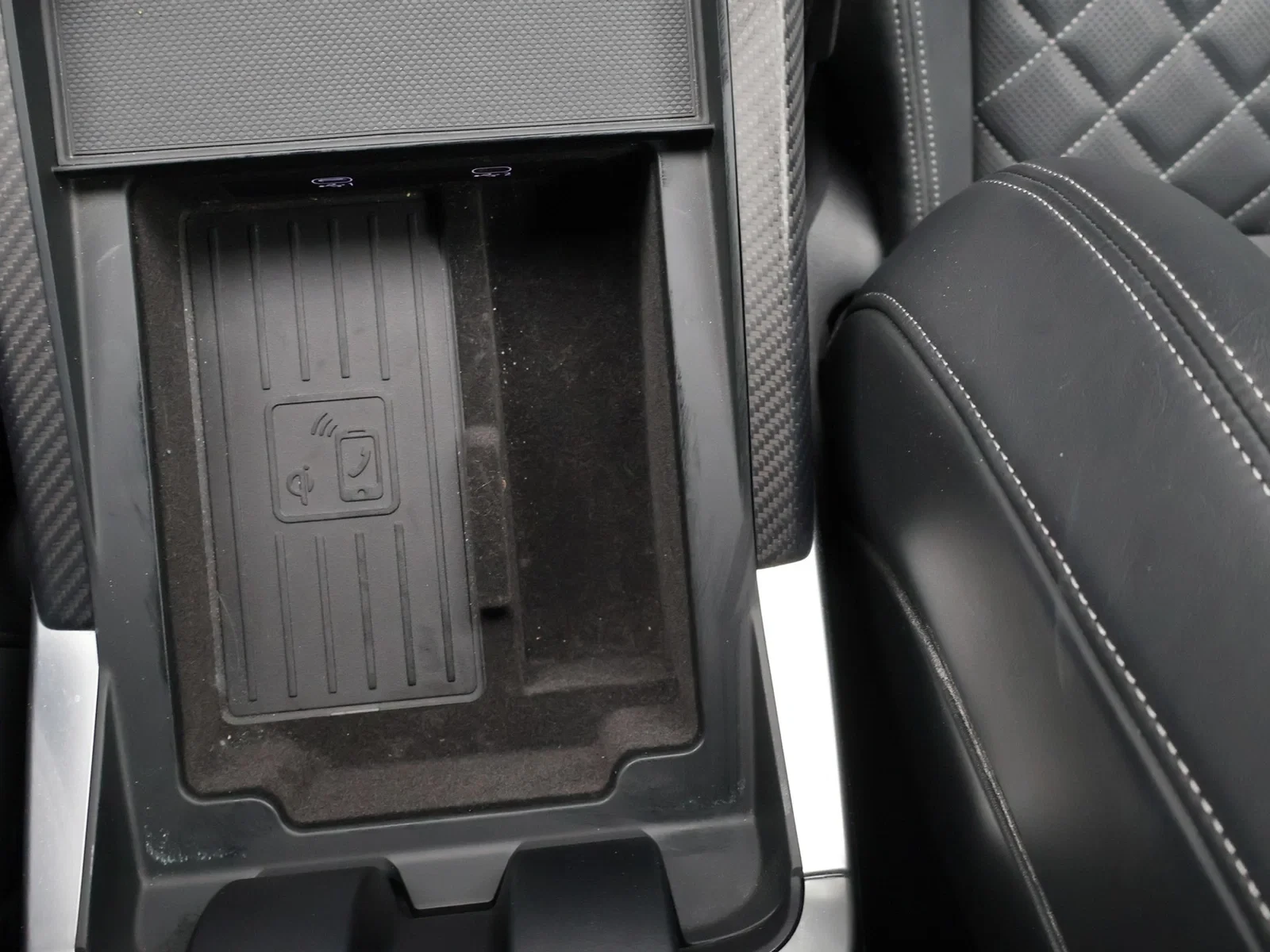 Audi Q7 Audi Q7 SUV PHEV S line 60TFSIe QUATTRO 490PK *AUTOMAAT*PANODAK*TREKHAAK*LEDER*SHADOW*SPORTZETELS*CA
