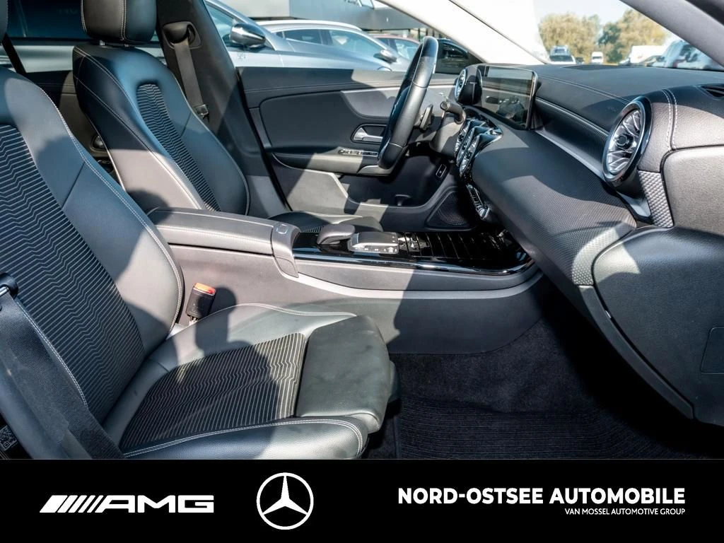 Mercedes-Benz CLA 220 d SB PROGRESSIVE MEMORY PANO KAMERA NAV+ Progressive