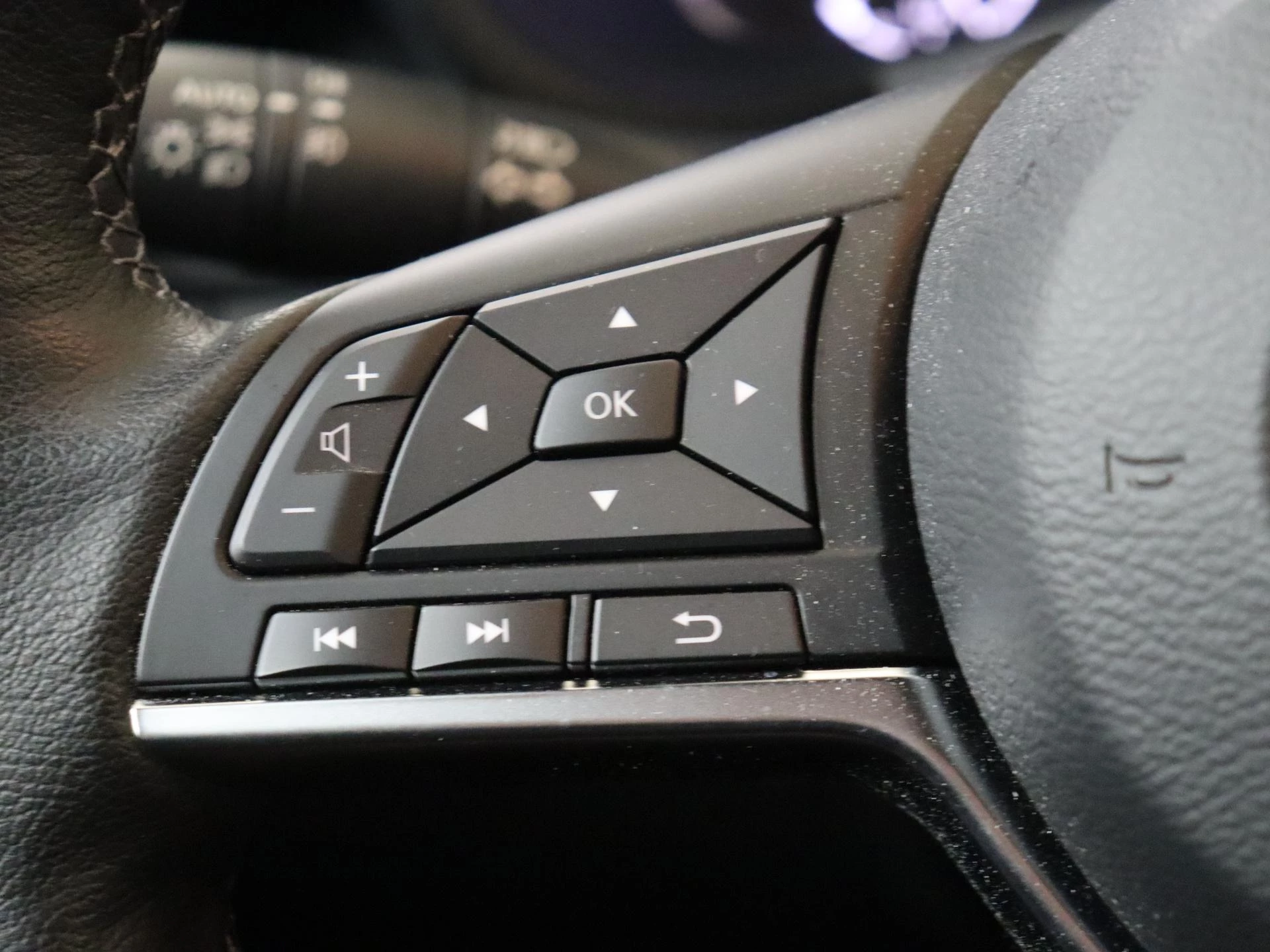Nissan-Juke-image-12