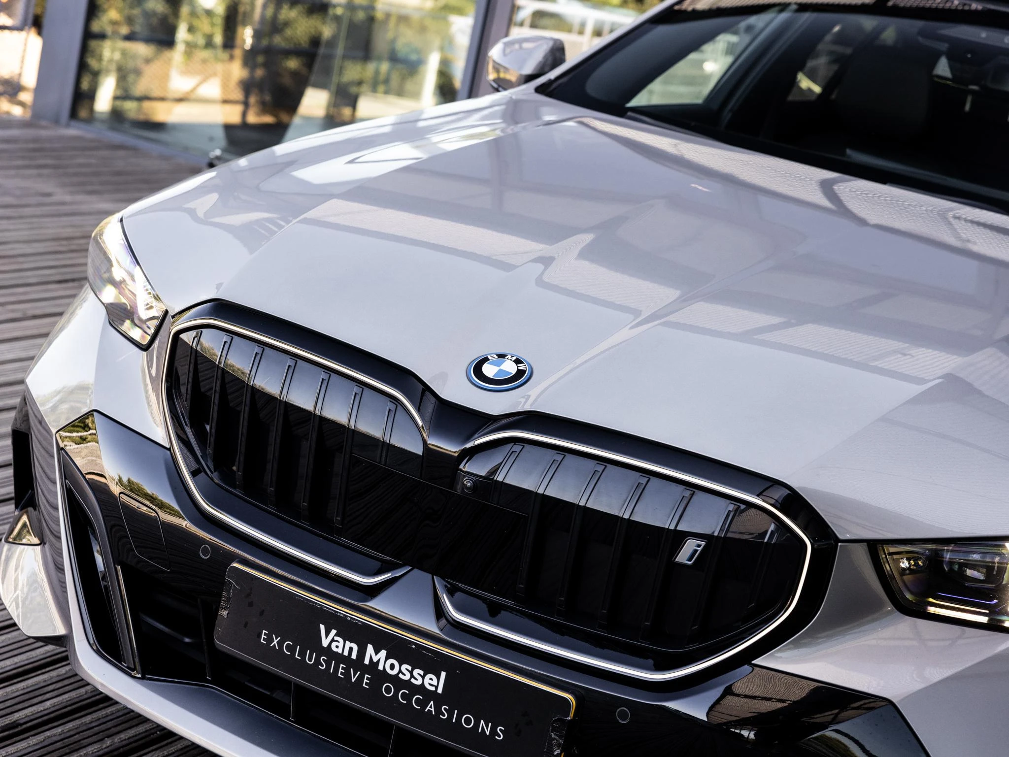 BMW-i5-image-53