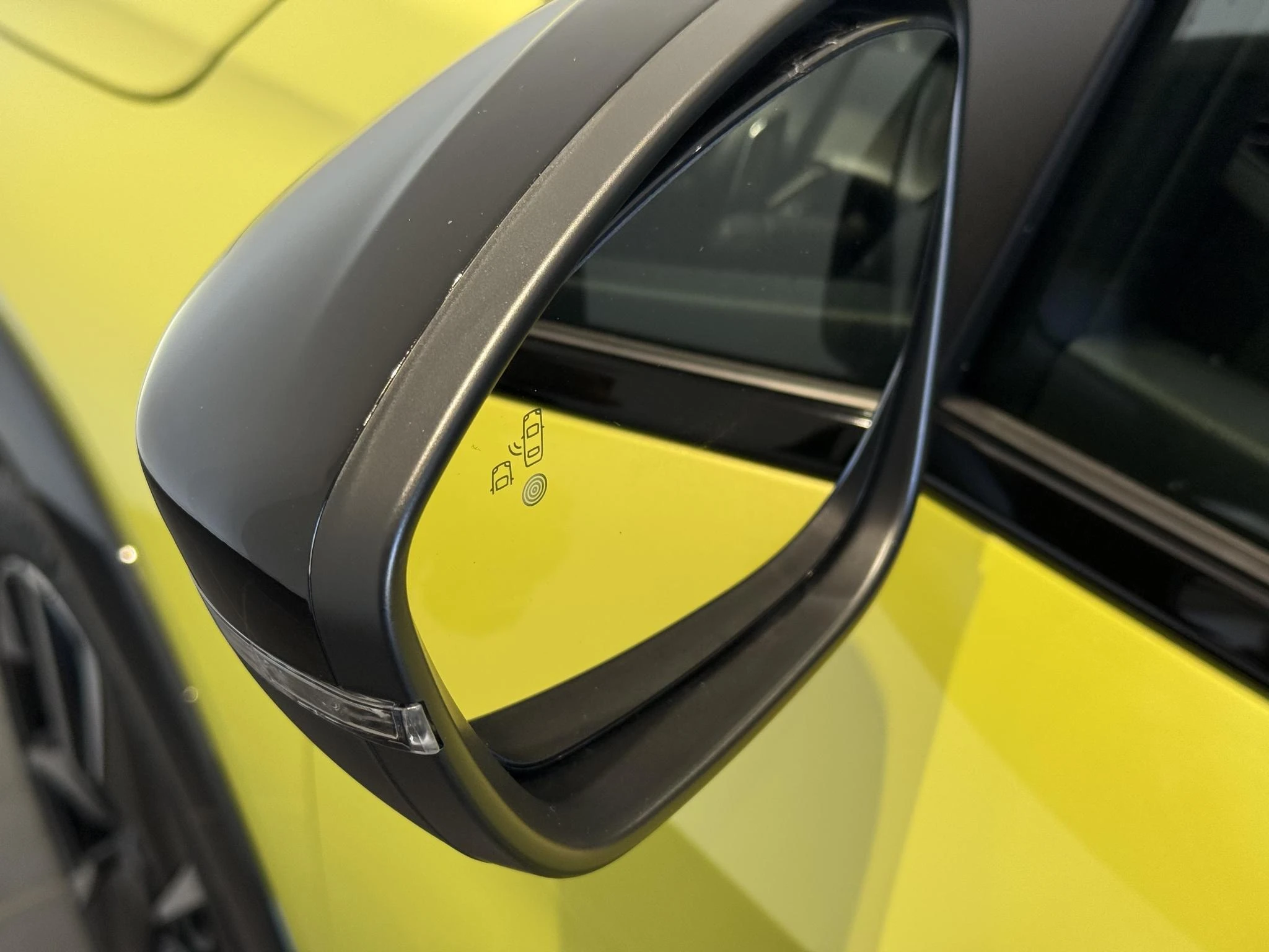 Peugeot-208-image-13