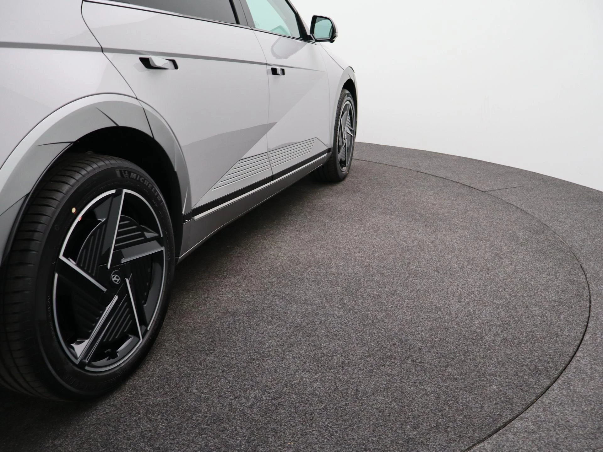 Hyundai-IONIQ 5-image-40
