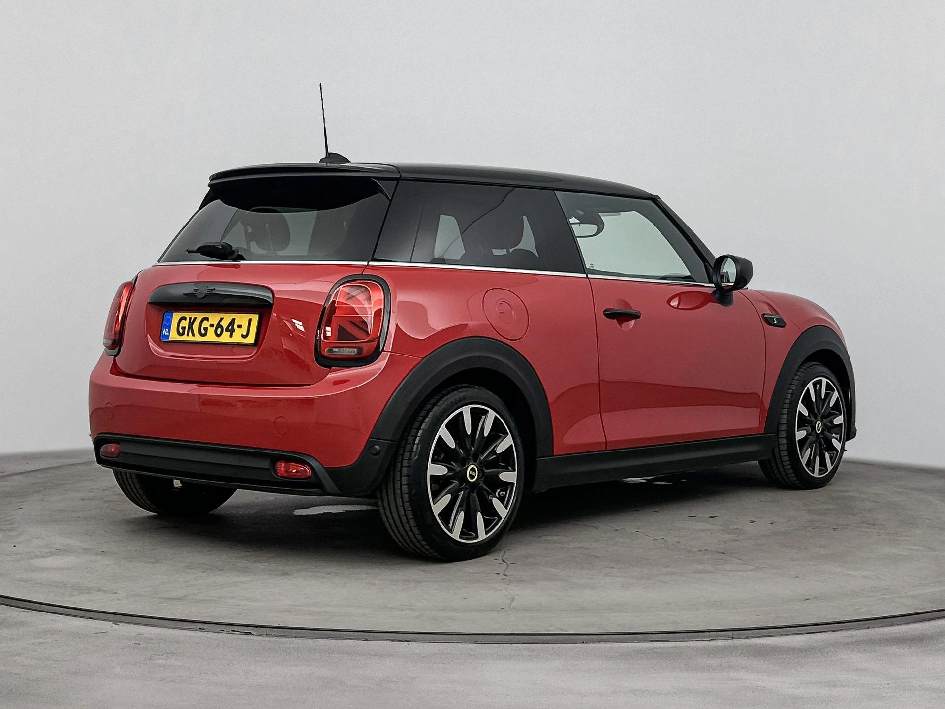 MINI-Electric-image-3