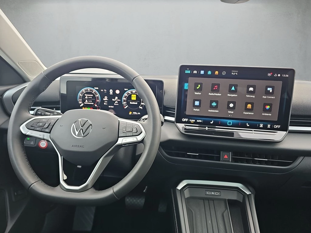 Volkswagen-T-Roc-image-6