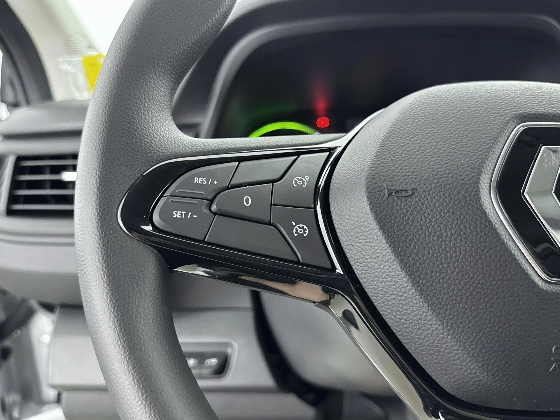Renault-Trafic-image-10