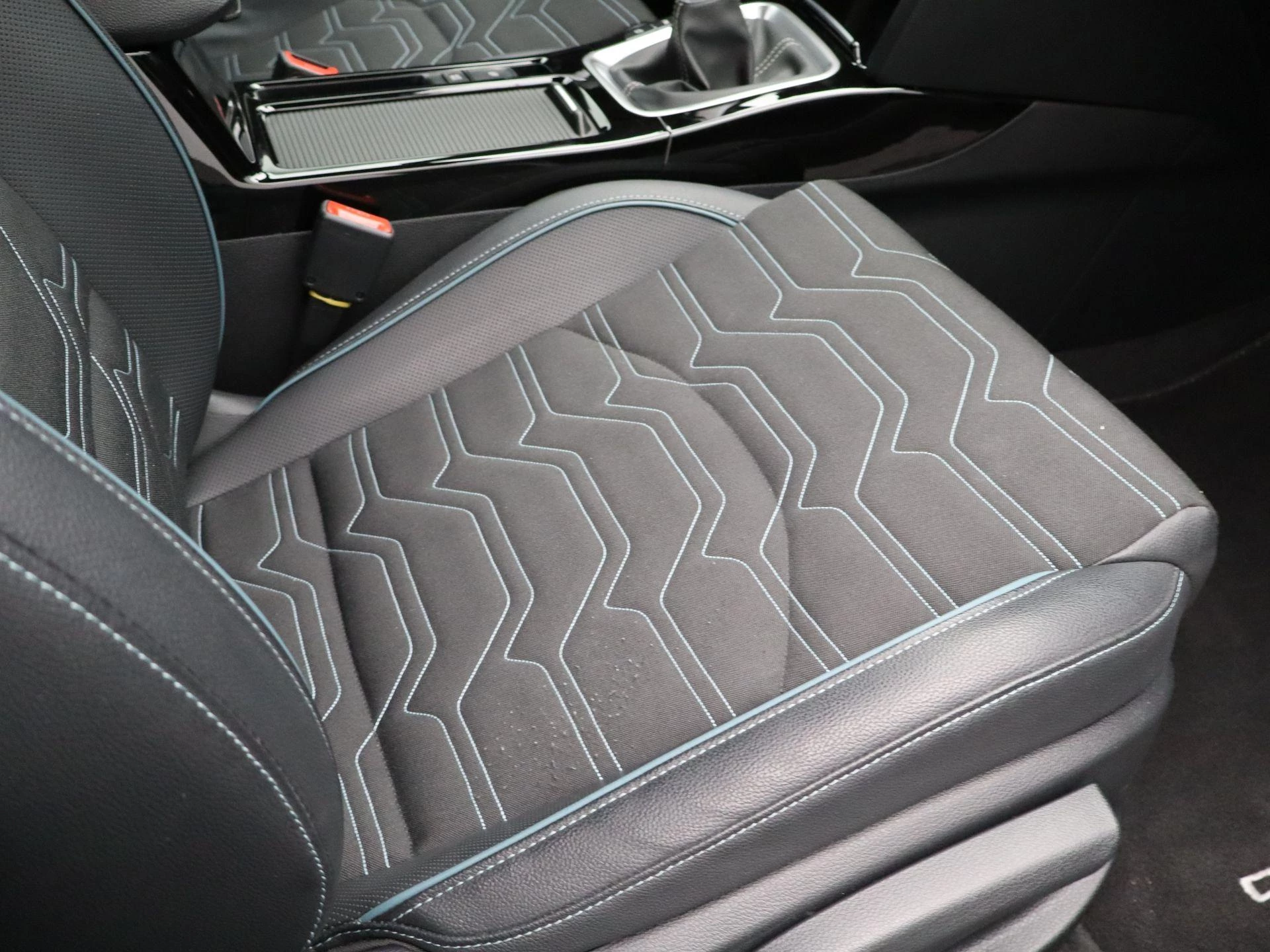 Kia-Ceed Sportswagon-image-34